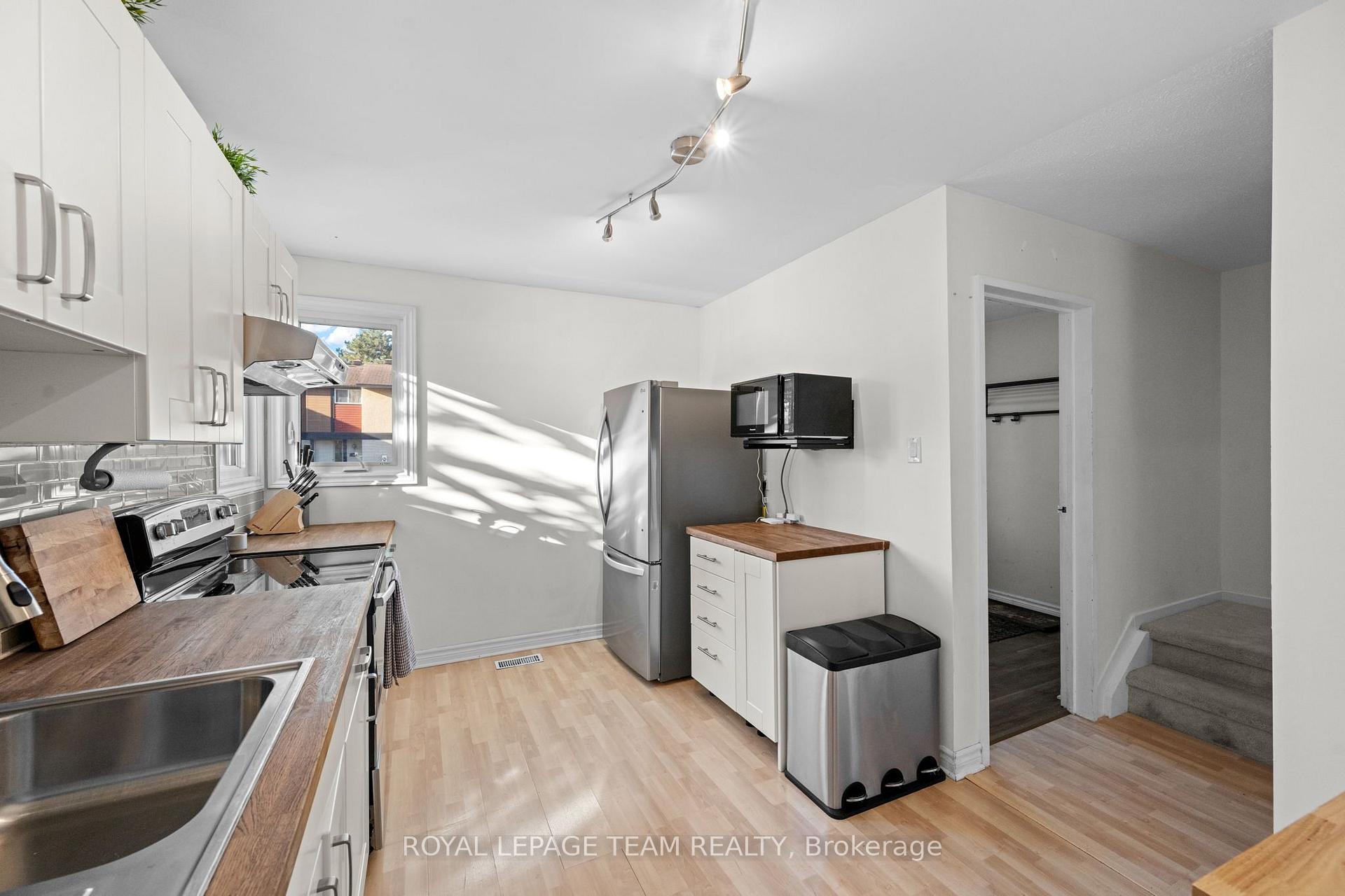 Photo 5 of Unit 92, 61 McClintock Way, Ottawa, Kanata - Katimavik — HOMEH