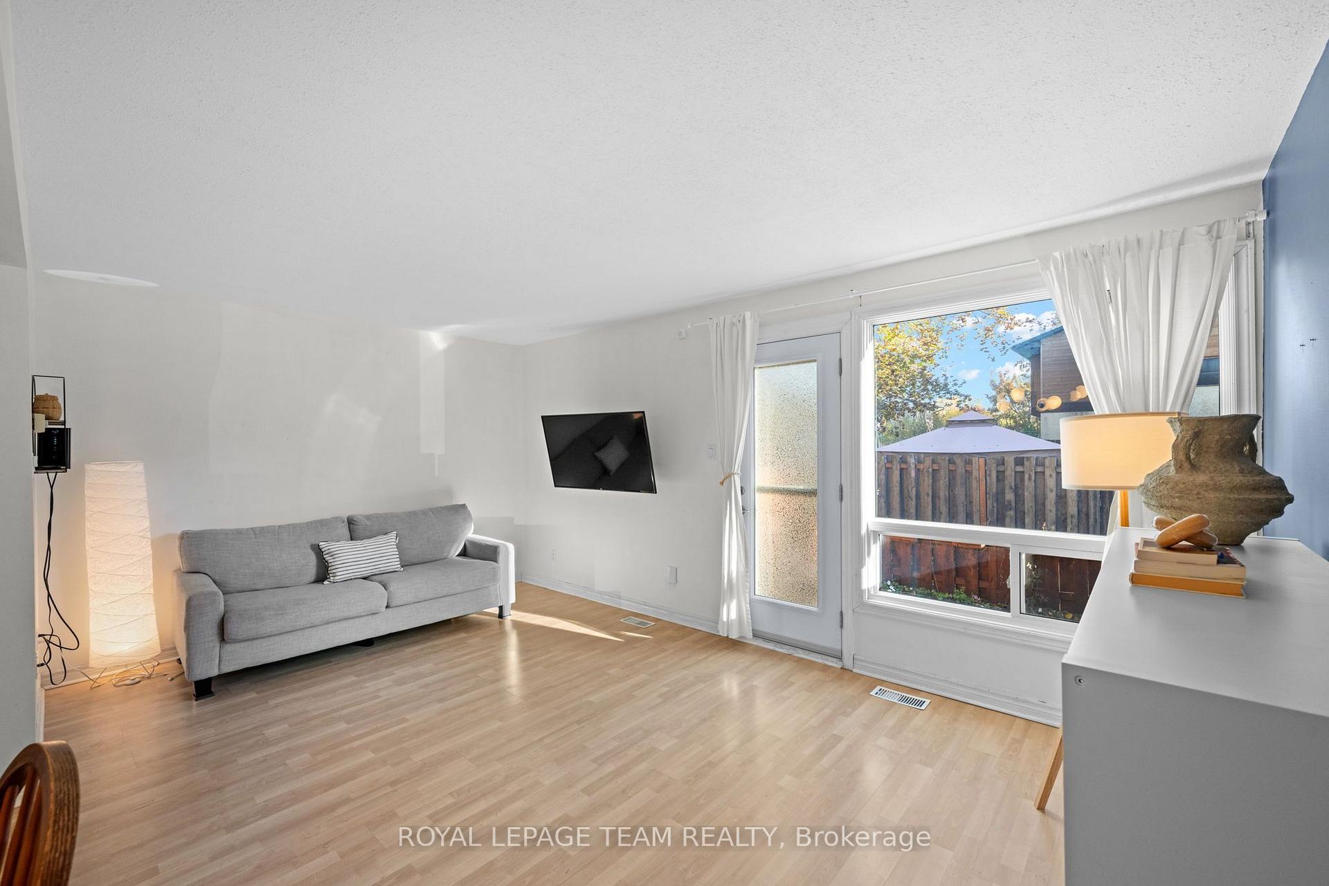 Photo 6 of Unit 92, 61 McClintock Way, Ottawa, Kanata - Katimavik — HOMEH