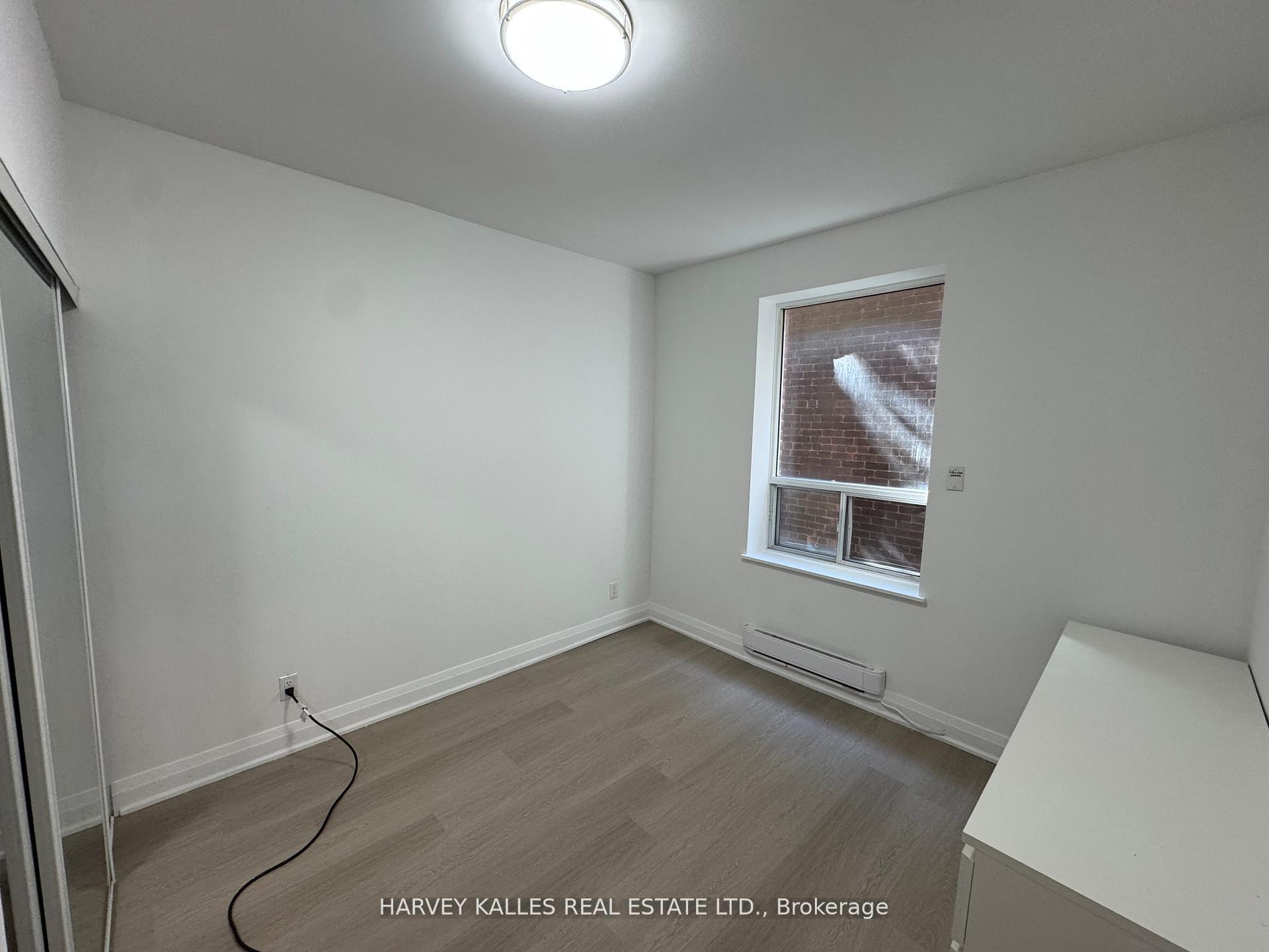 Photo 5 of Unit 201, 399 Dupont Street, Toronto, The Annex — HOMEH