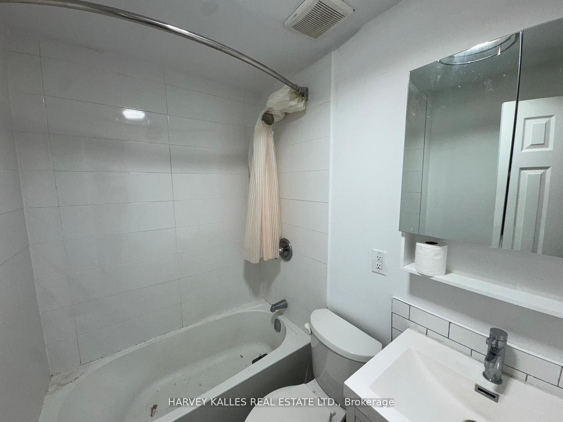 Photo 6 of Unit 201, 399 Dupont Street, Toronto, The Annex — HOMEH