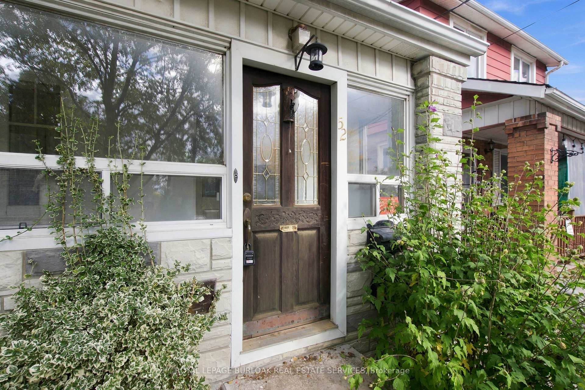 Photo 4 of 52 Craydon Avenue, North York, Mount Dennis — HOMEH