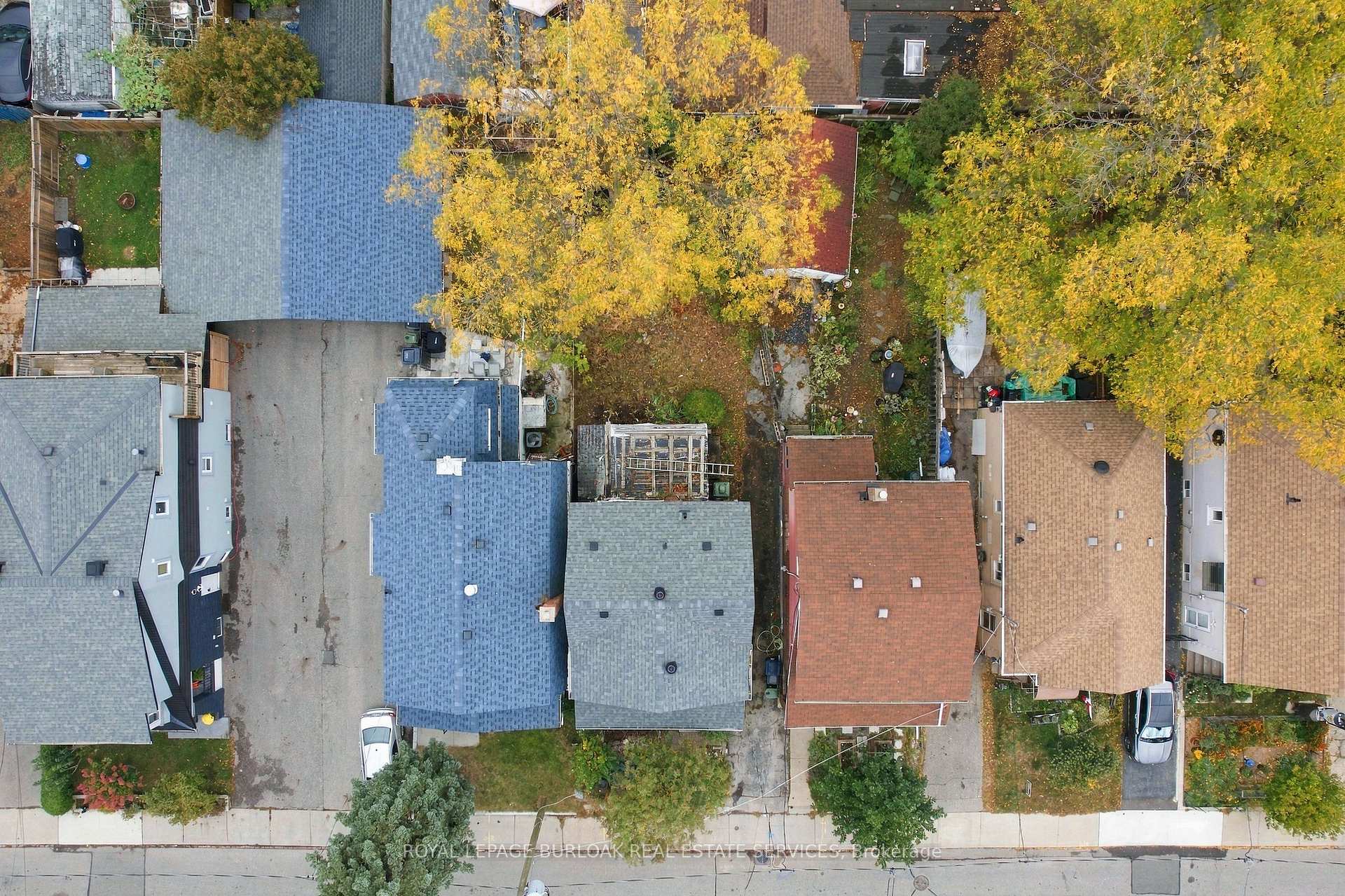 Photo 28 of 52 Craydon Avenue, North York, Mount Dennis — HOMEH