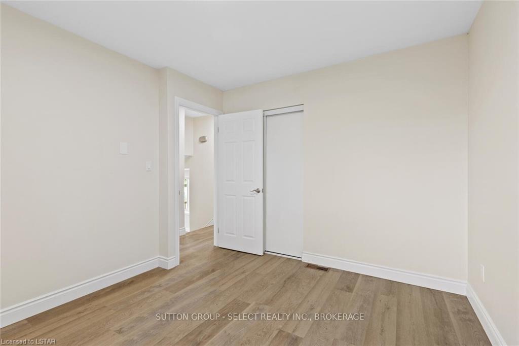 Photo 19 of 353 Dominion Street, Strathroy-Caradoc, NW — HOMEH