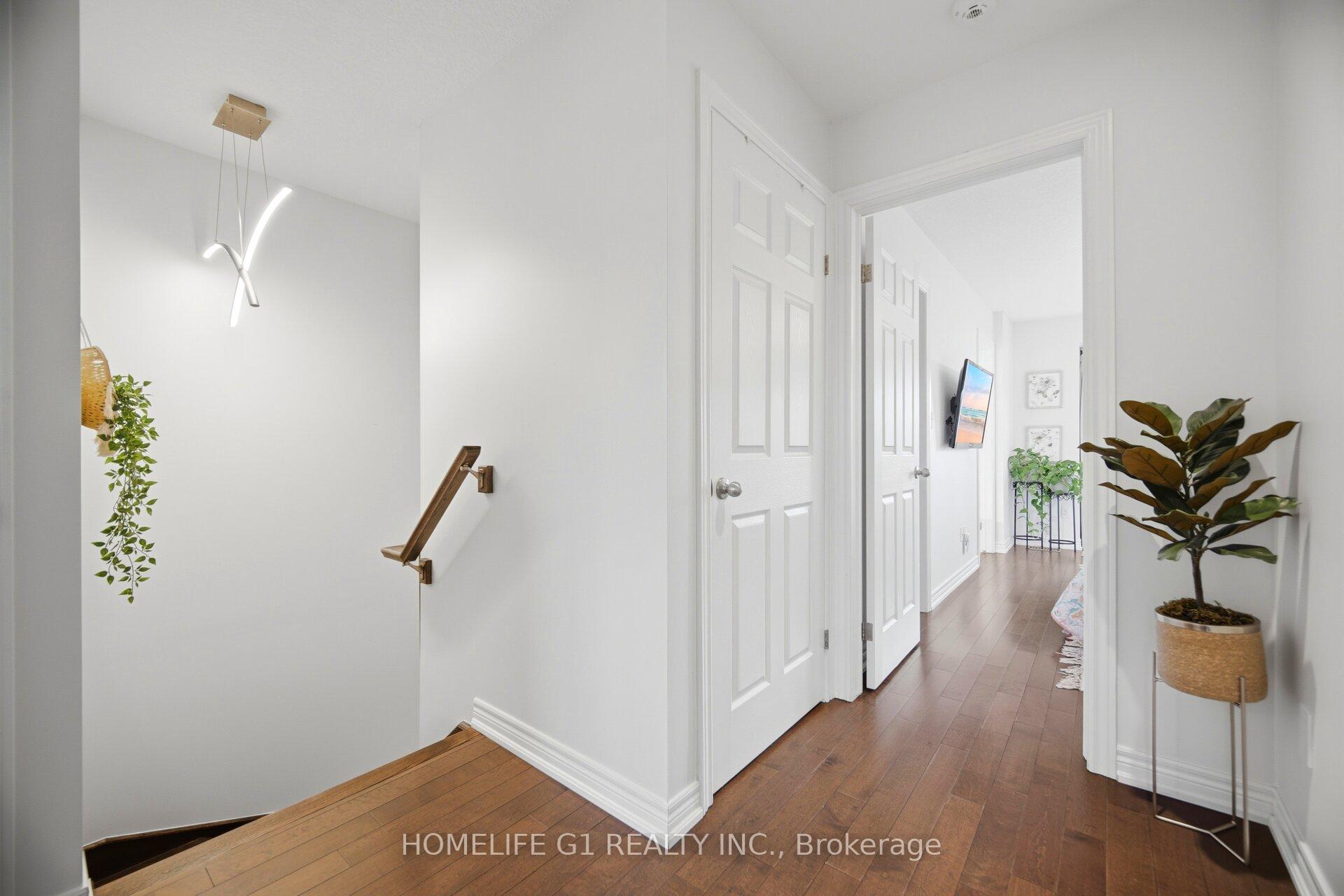 Photo 10 of Unit 26, 21 Madonna Drive, Hamilton, Carpenter — HOMEH