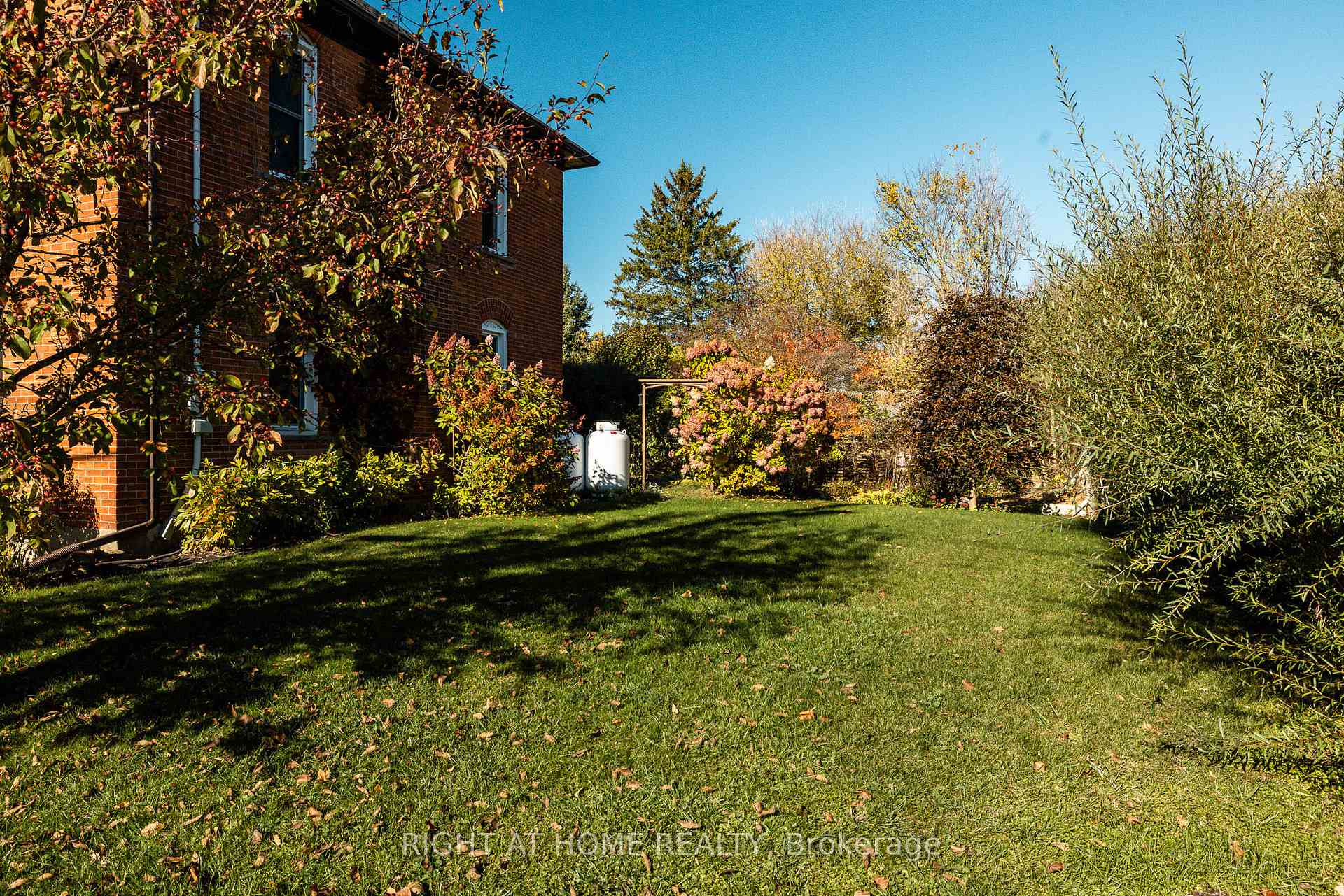 Photo 33 of 3091 Kinburn Side Road, Ottawa, Kinburn — HOMEH