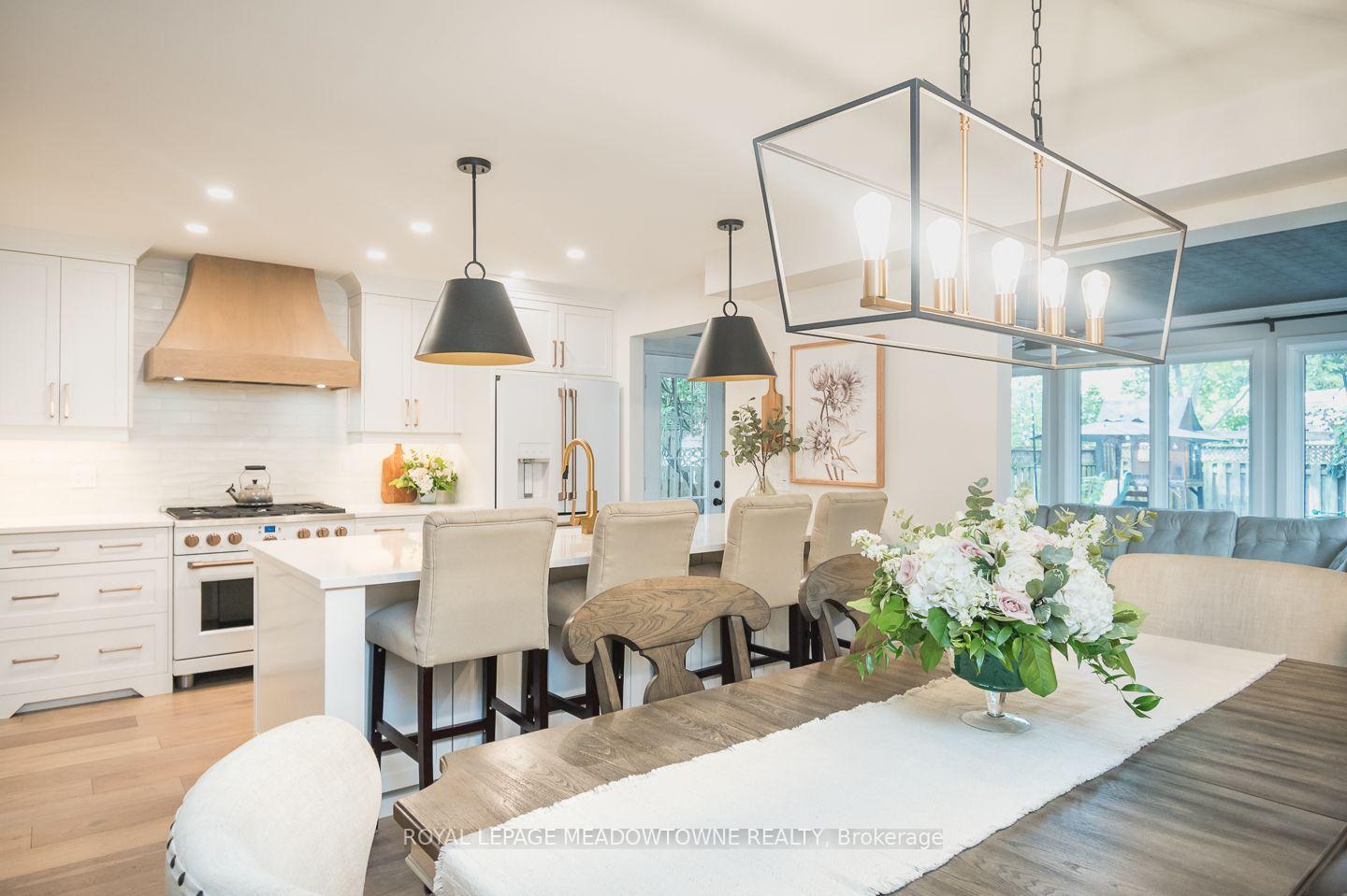 Photo 9 of 823 Laurier Avenue, Milton, Timberlea — HOMEH