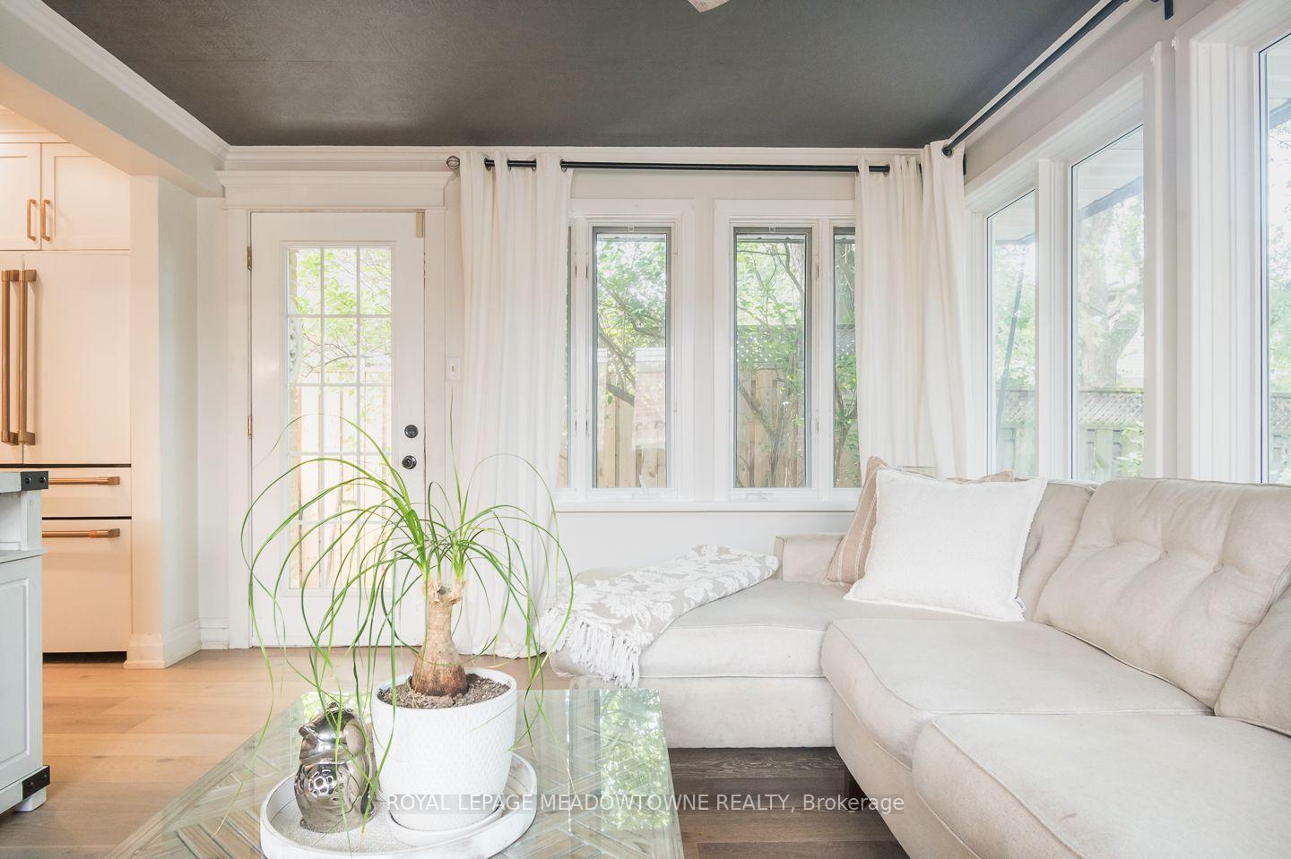 Photo 15 of 823 Laurier Avenue, Milton, Timberlea — HOMEH
