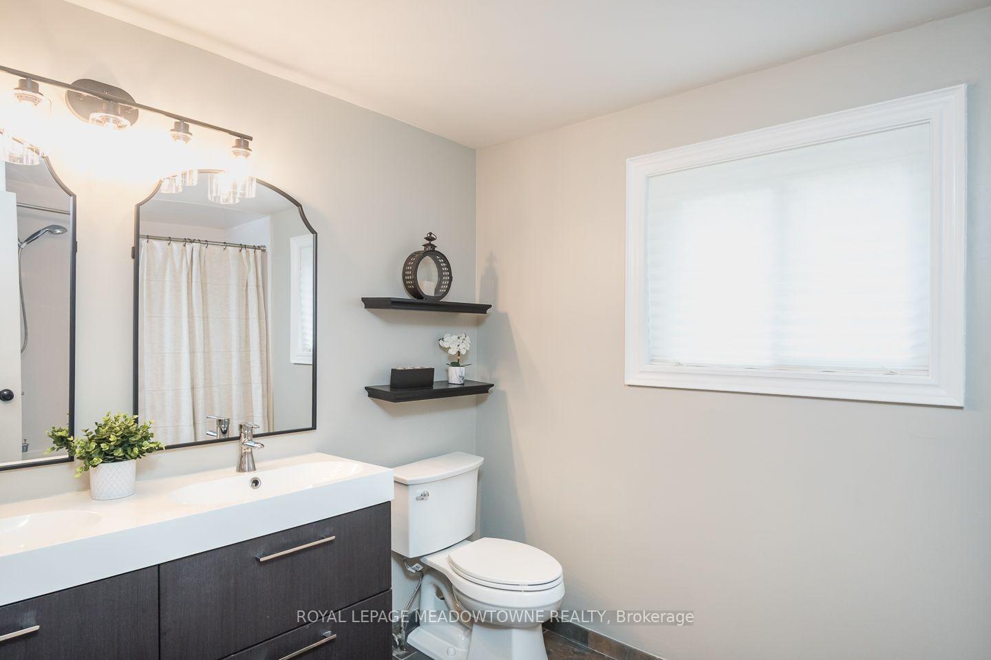 Photo 31 of 823 Laurier Avenue, Milton, Timberlea — HOMEH