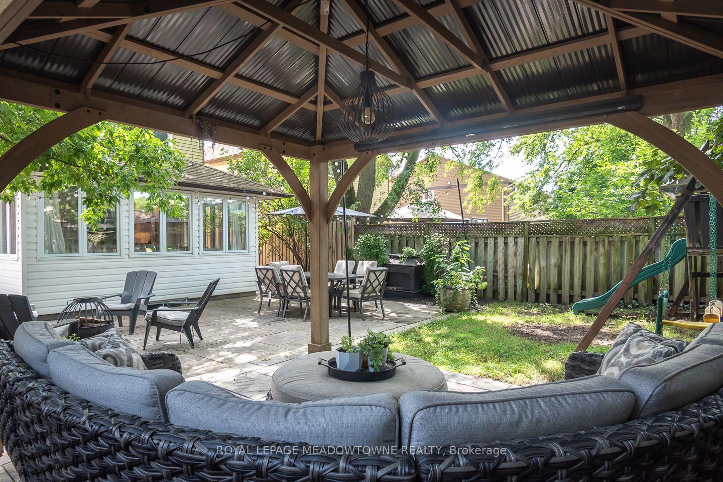 Photo 39 of 823 Laurier Avenue, Milton, Timberlea — HOMEH