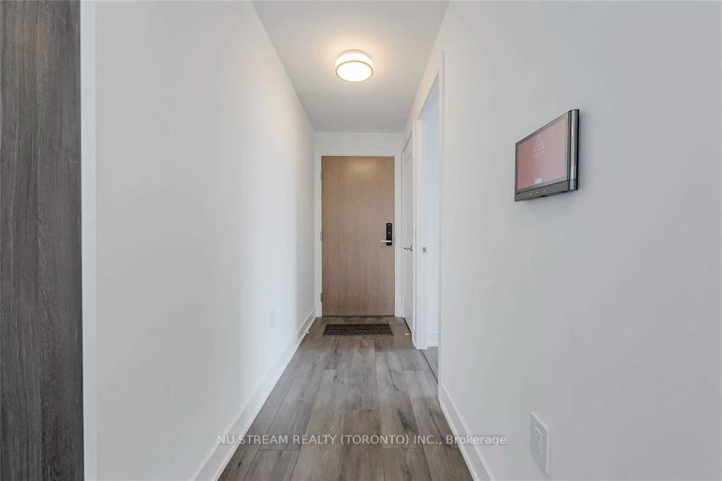 Photo 3 of Unit 3203, 575 Bloor Street E, Toronto, North St. James Town — HOMEH