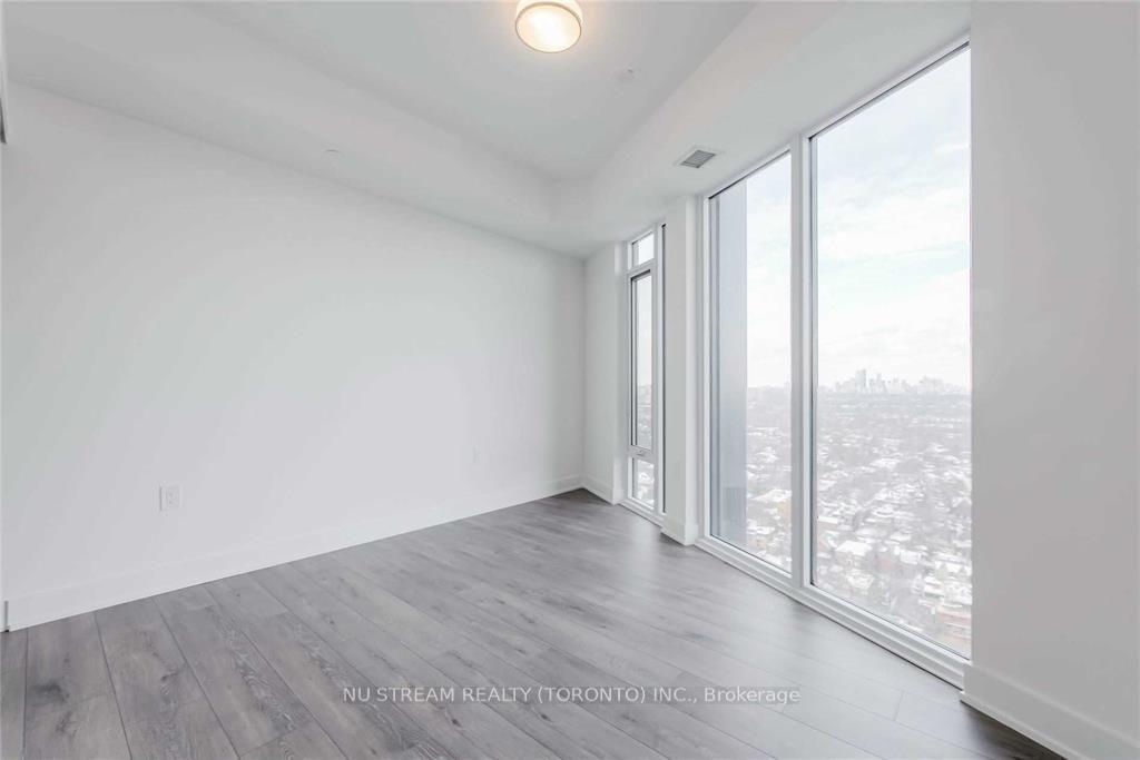 Photo 5 of Unit 3203, 575 Bloor Street E, Toronto, North St. James Town — HOMEH