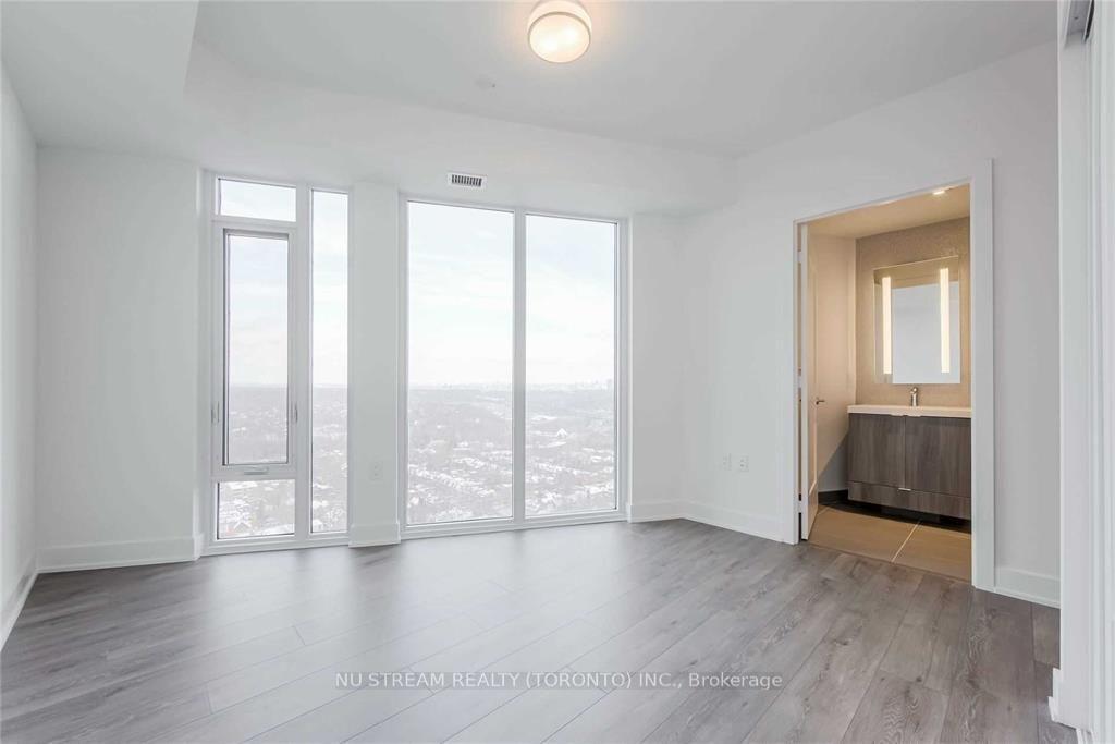 Photo 6 of Unit 3203, 575 Bloor Street E, Toronto, North St. James Town — HOMEH