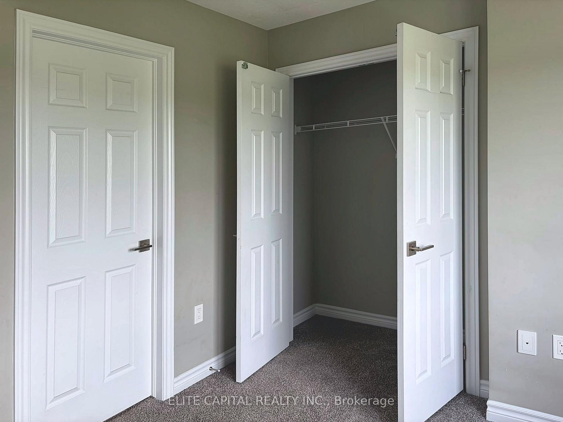 Photo 8 of 44 Lomond Lane, Kitchener, Cedar Hill — HOMEH