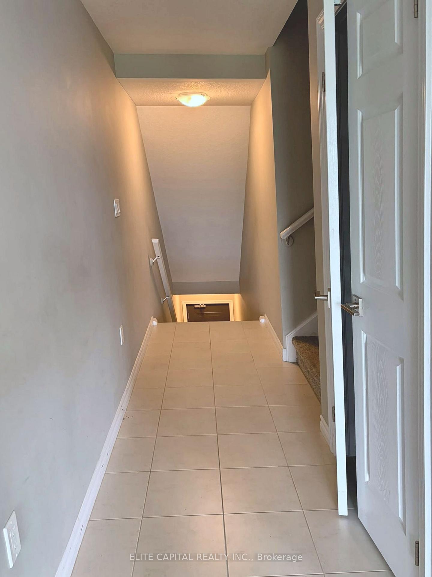 Photo 10 of 44 Lomond Lane, Kitchener, Cedar Hill — HOMEH