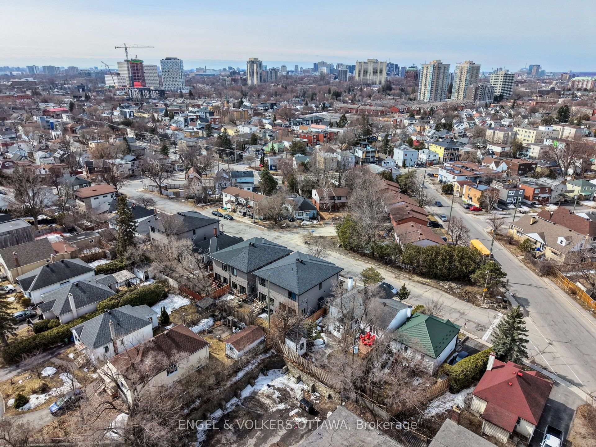 Photo 15 of Unit B, 151 Longpre, Ottawa, Vanier — HOMEH
