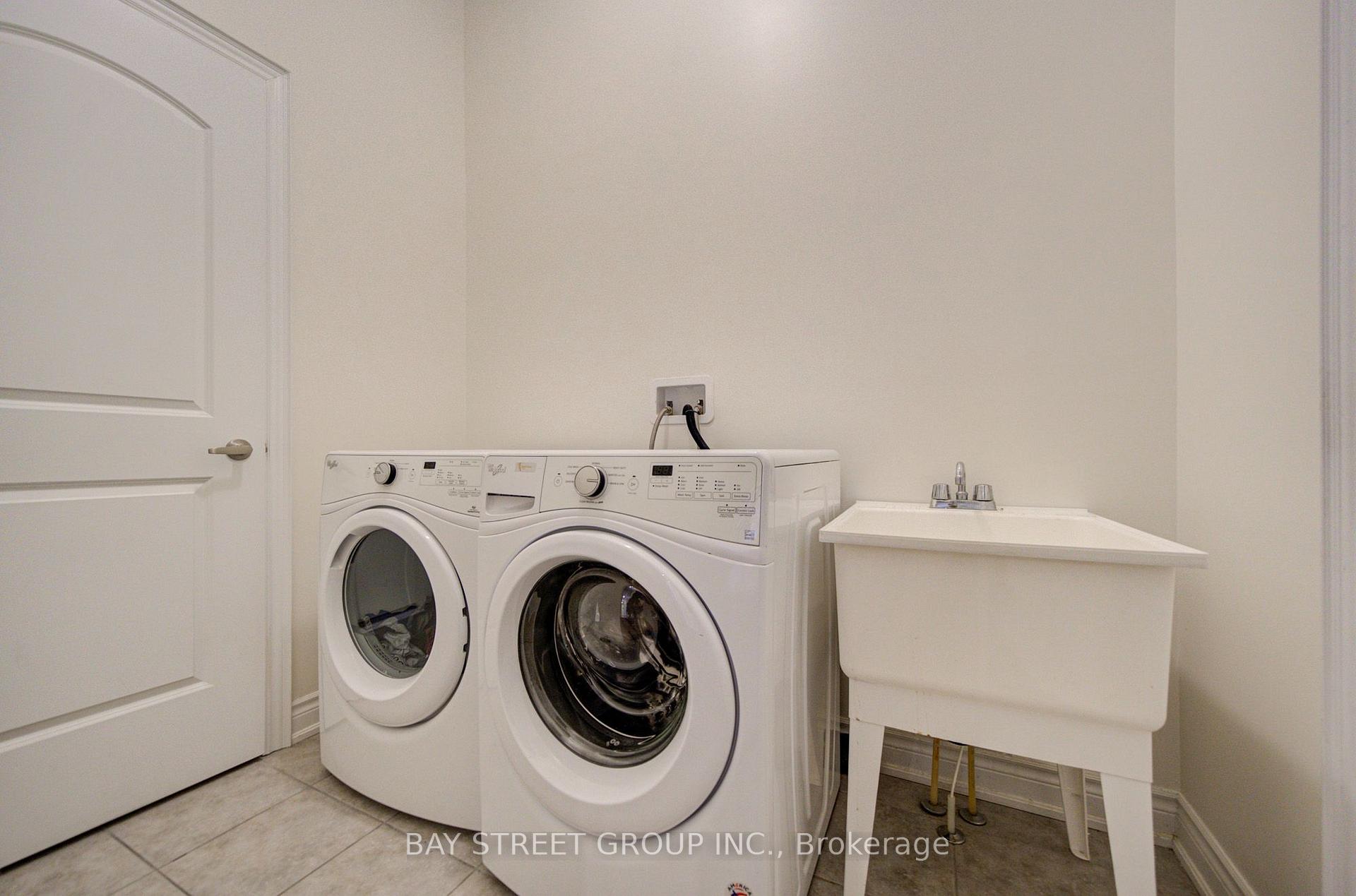 Photo 16 of 30 Ben Sinclair Avenue, East Gwillimbury, Queensville — HOMEH