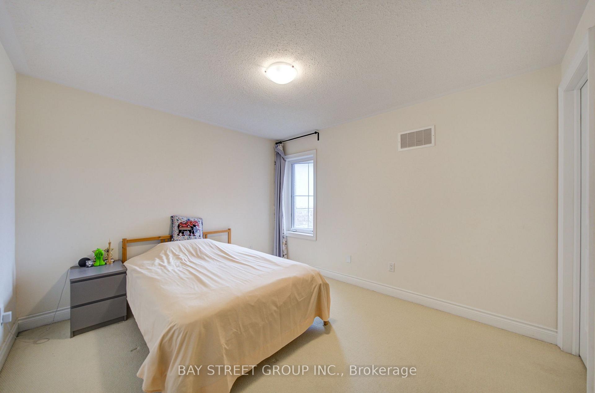 Photo 25 of 30 Ben Sinclair Avenue, East Gwillimbury, Queensville — HOMEH