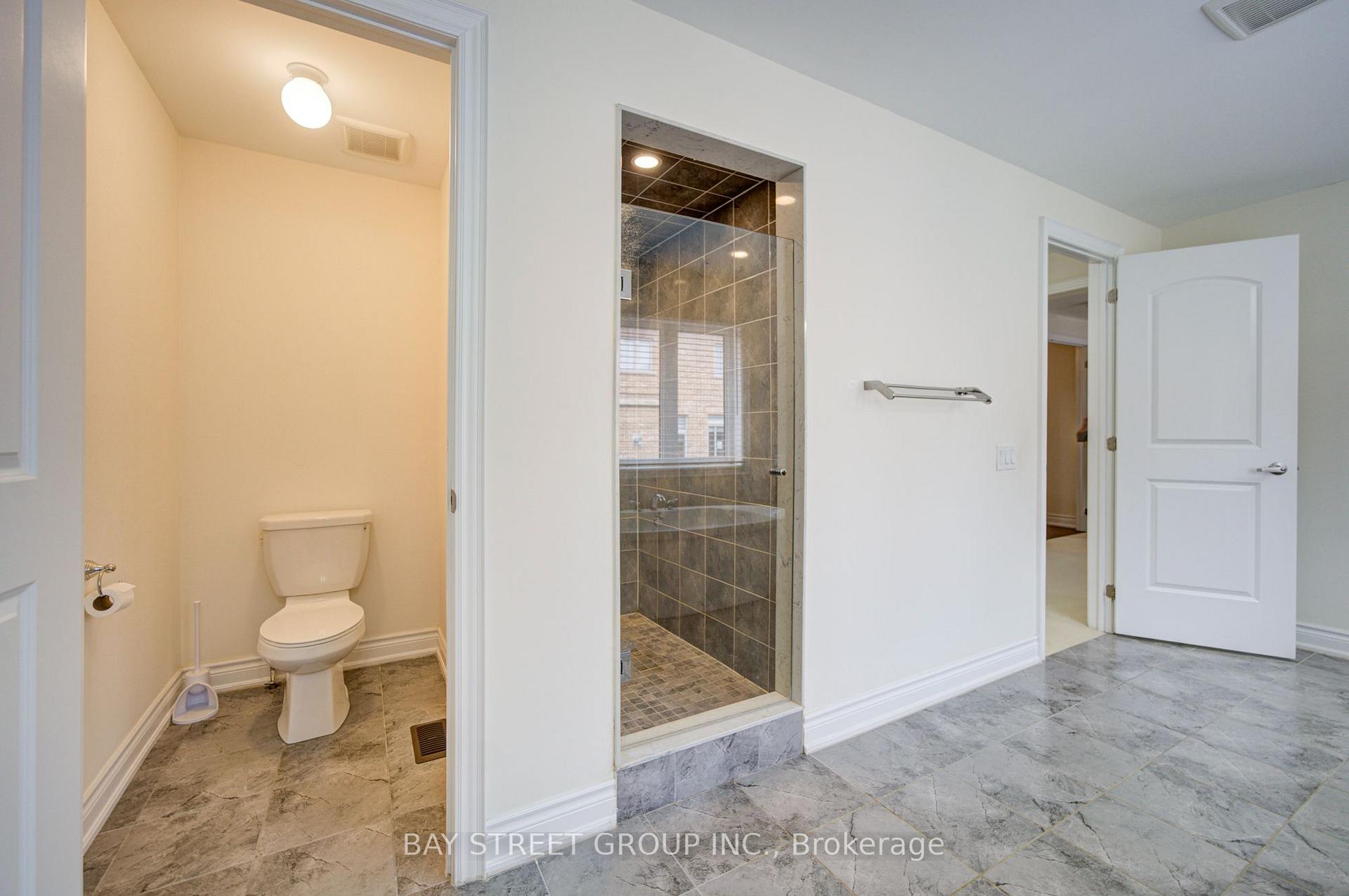 Photo 27 of 30 Ben Sinclair Avenue, East Gwillimbury, Queensville — HOMEH