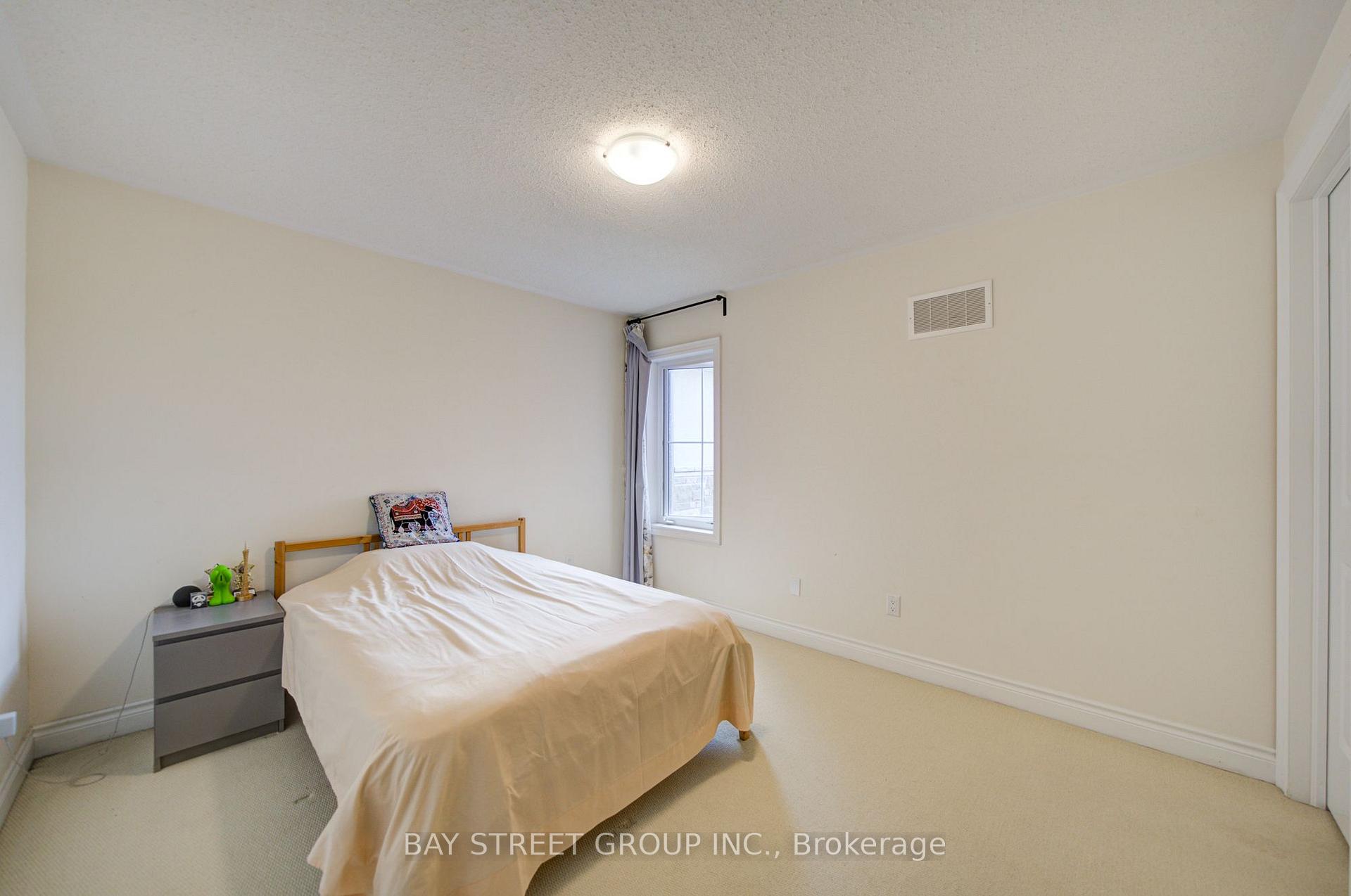 Photo 31 of 30 Ben Sinclair Avenue, East Gwillimbury, Queensville — HOMEH