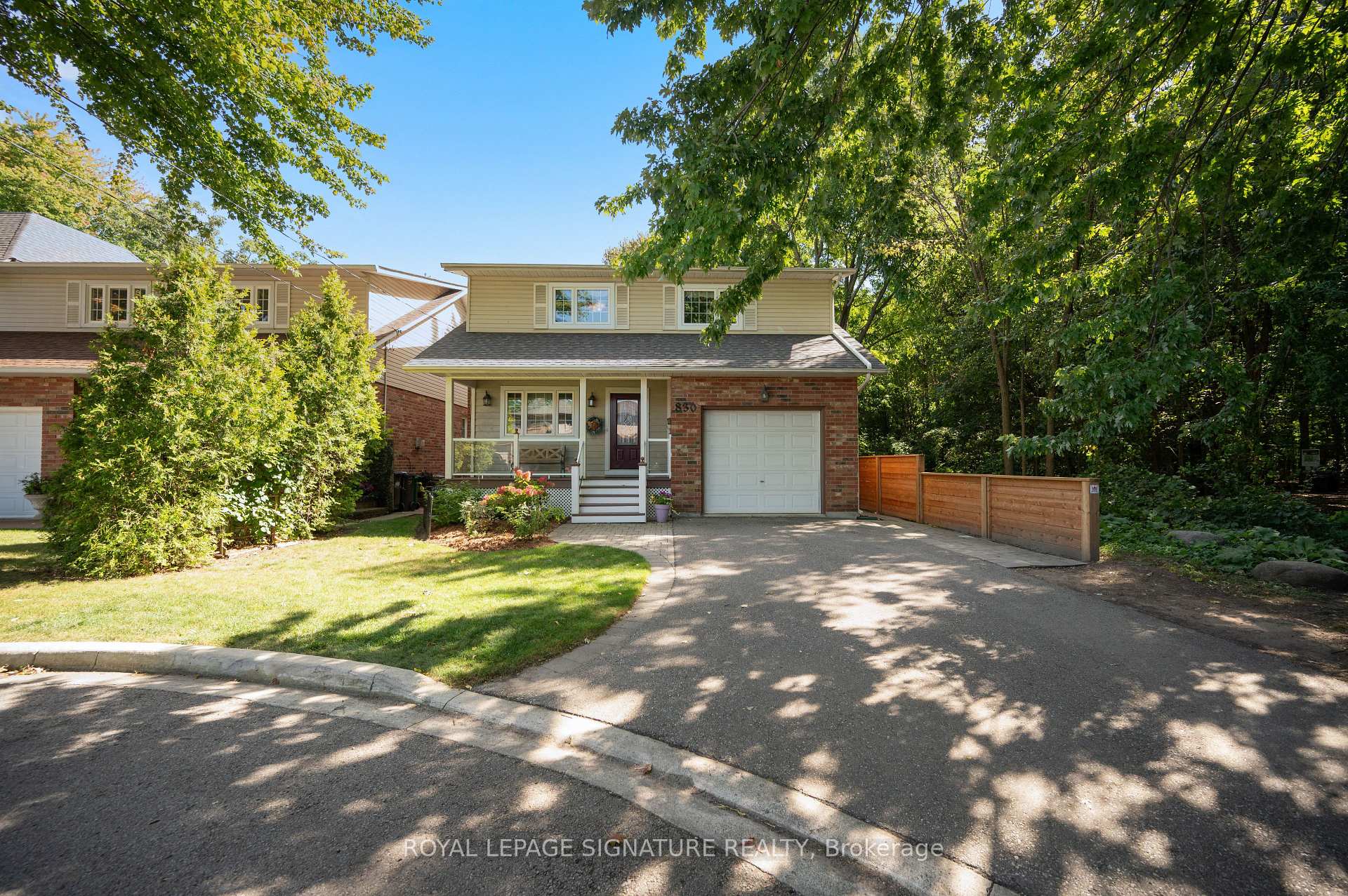 Photo 2 of 830 Ninth Street, Mississauga, Lakeview — HOMEH