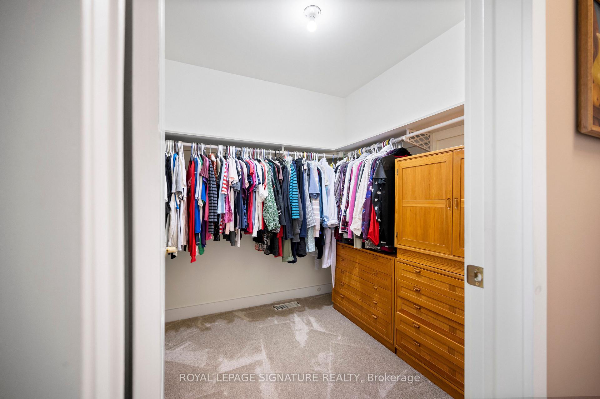 Photo 23 of 830 Ninth Street, Mississauga, Lakeview — HOMEH