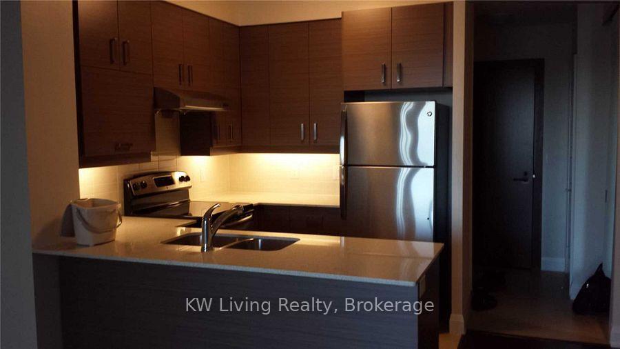 Photo 5 of Unit 303, 8228 Birchmount Road, Markham, Unionville — HOMEH