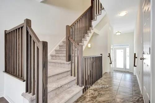 Photo 5 of 165 Overberg Way, Ottawa, Kanata - Emerald Meadows/Trailwest — HOMEH