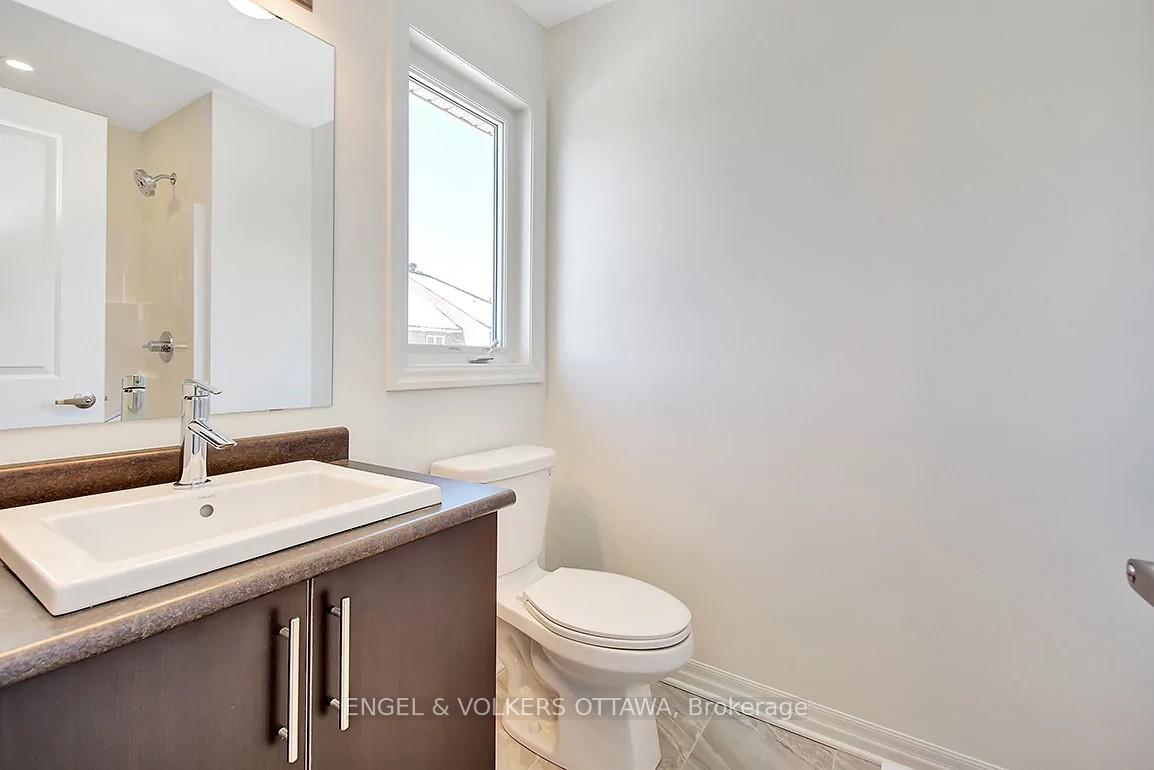 Photo 22 of 165 Overberg Way, Ottawa, Kanata - Emerald Meadows/Trailwest — HOMEH