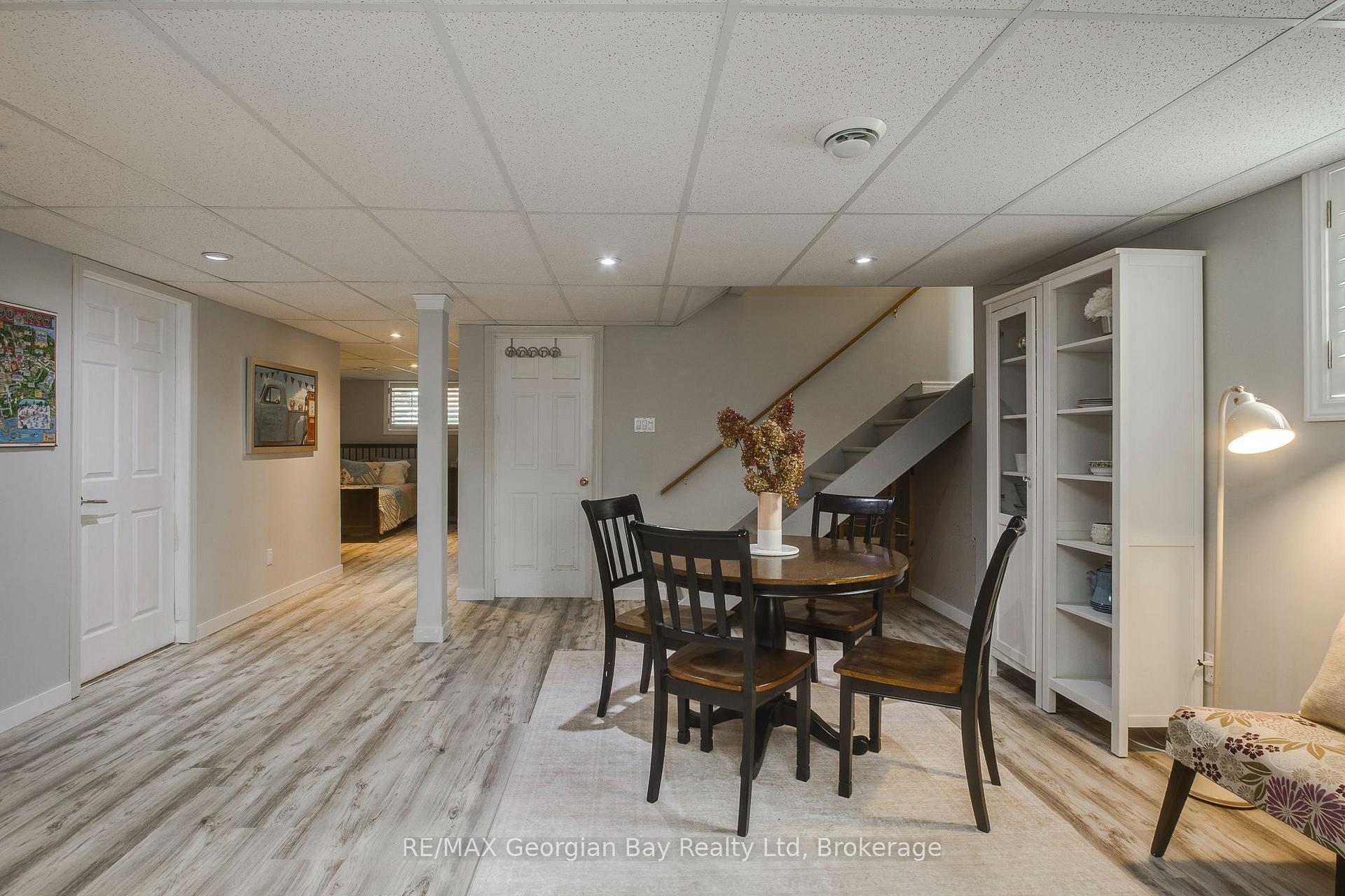 Photo 11 of 19 Bridle Road, Penetanguishene — HOMEH