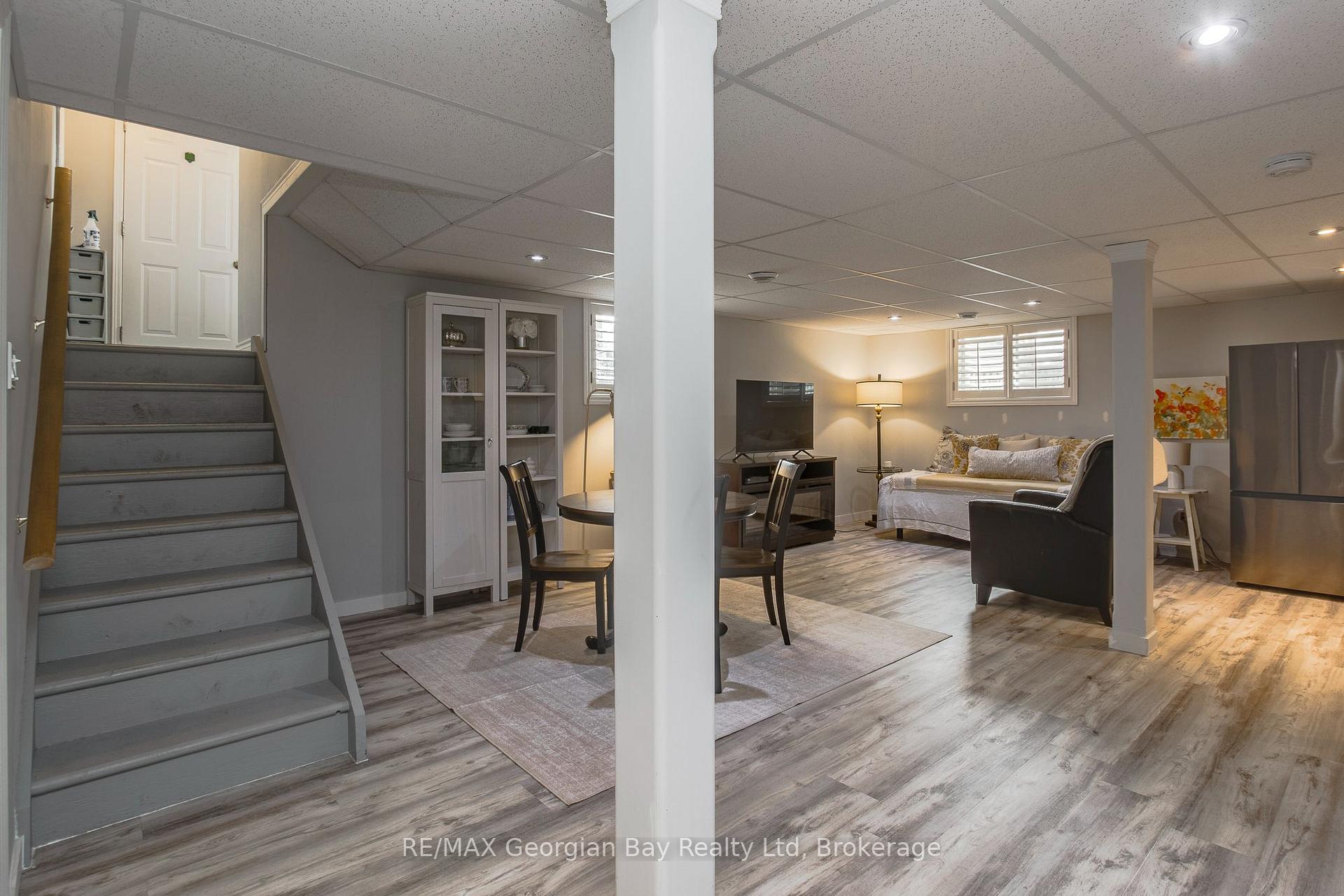 Photo 12 of 19 Bridle Road, Penetanguishene — HOMEH