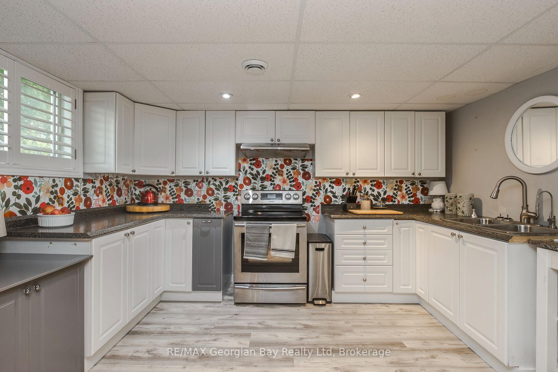 Photo 15 of 19 Bridle Road, Penetanguishene — HOMEH