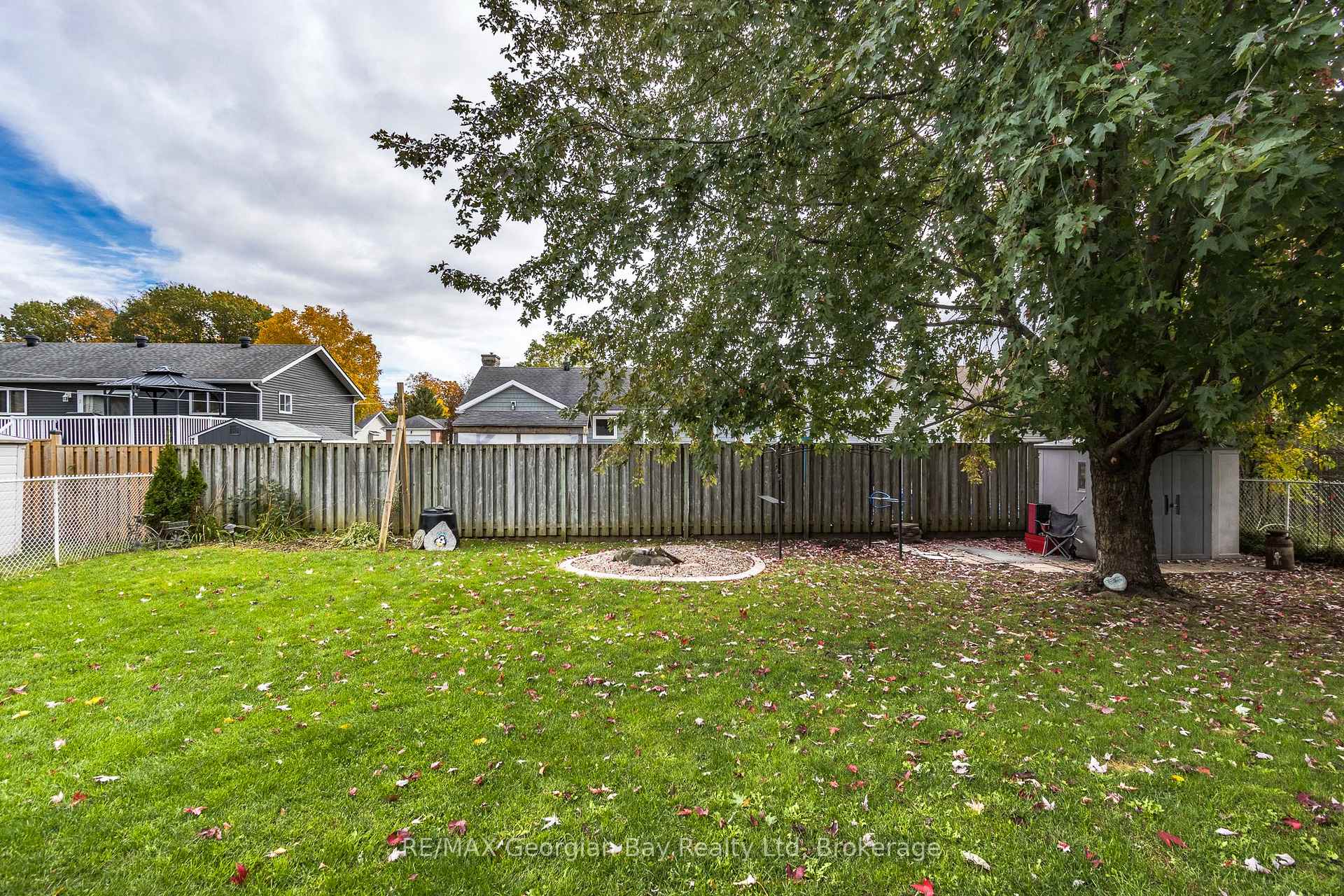 Photo 27 of 19 Bridle Road, Penetanguishene — HOMEH