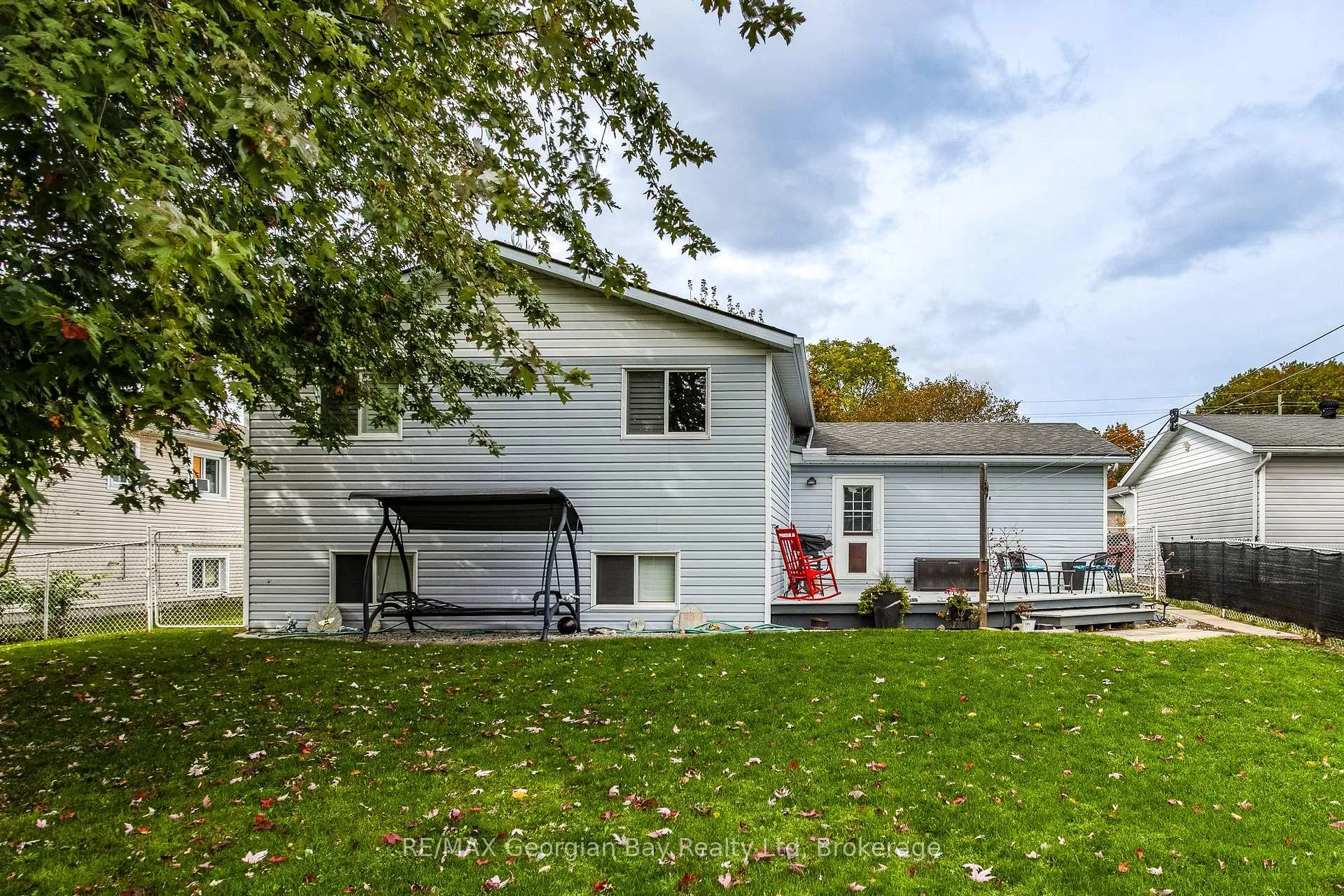 Photo 22 of 19 Bridle Road, Penetanguishene — HOMEH