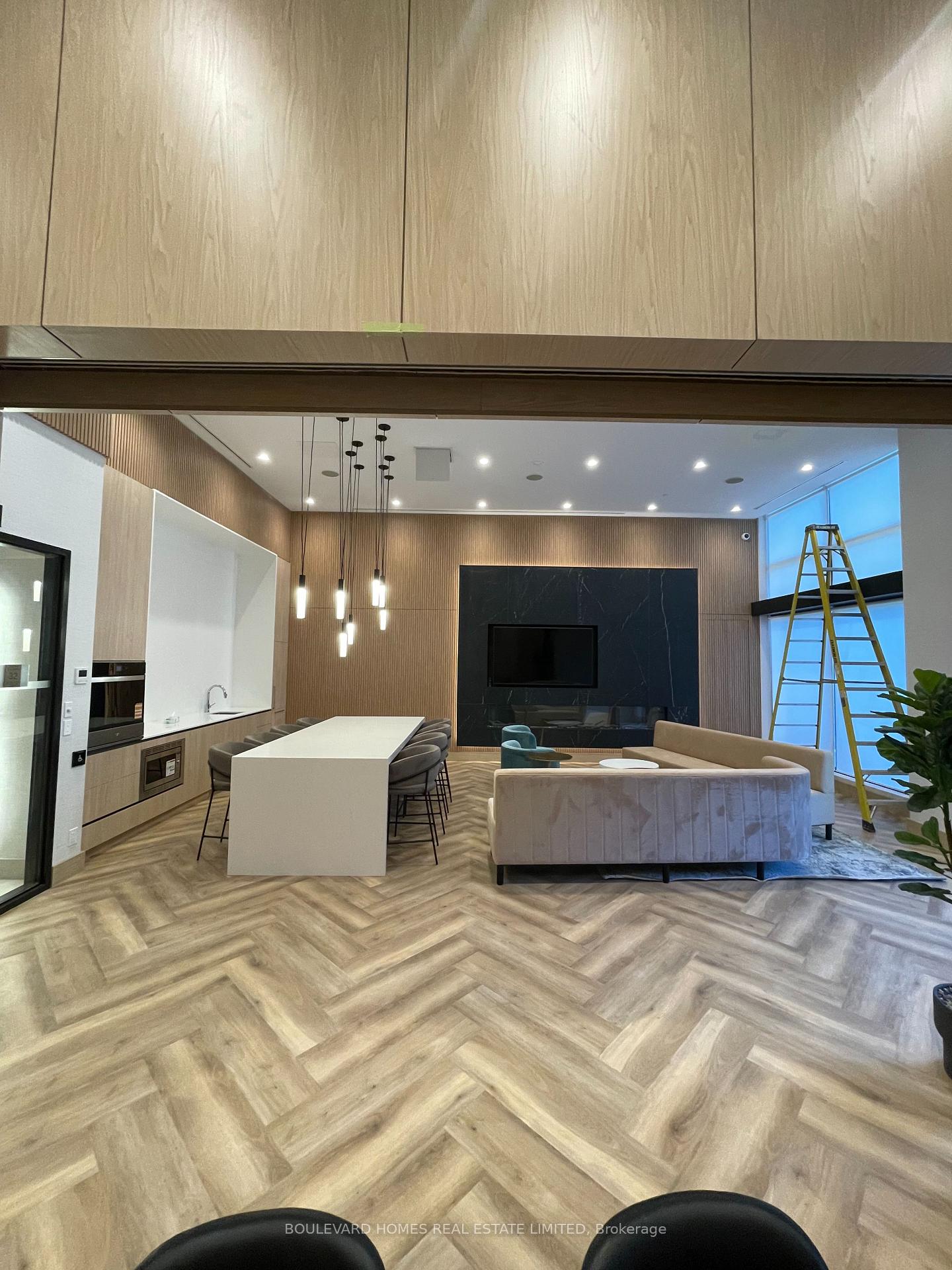 Photo 9 of Unit 231, 1381 Lakeshore Road E, Mississauga, Lakeview — HOMEH
