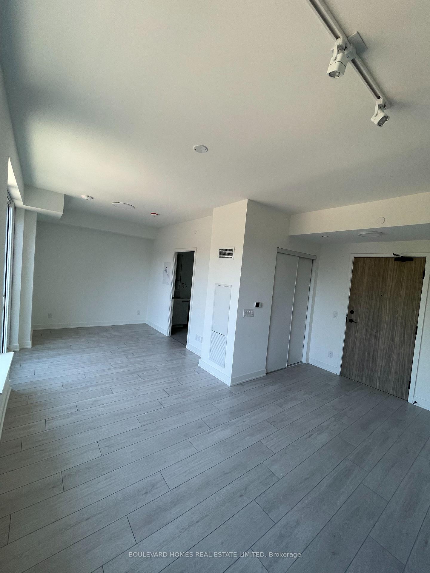 Photo 16 of Unit 231, 1381 Lakeshore Road E, Mississauga, Lakeview — HOMEH