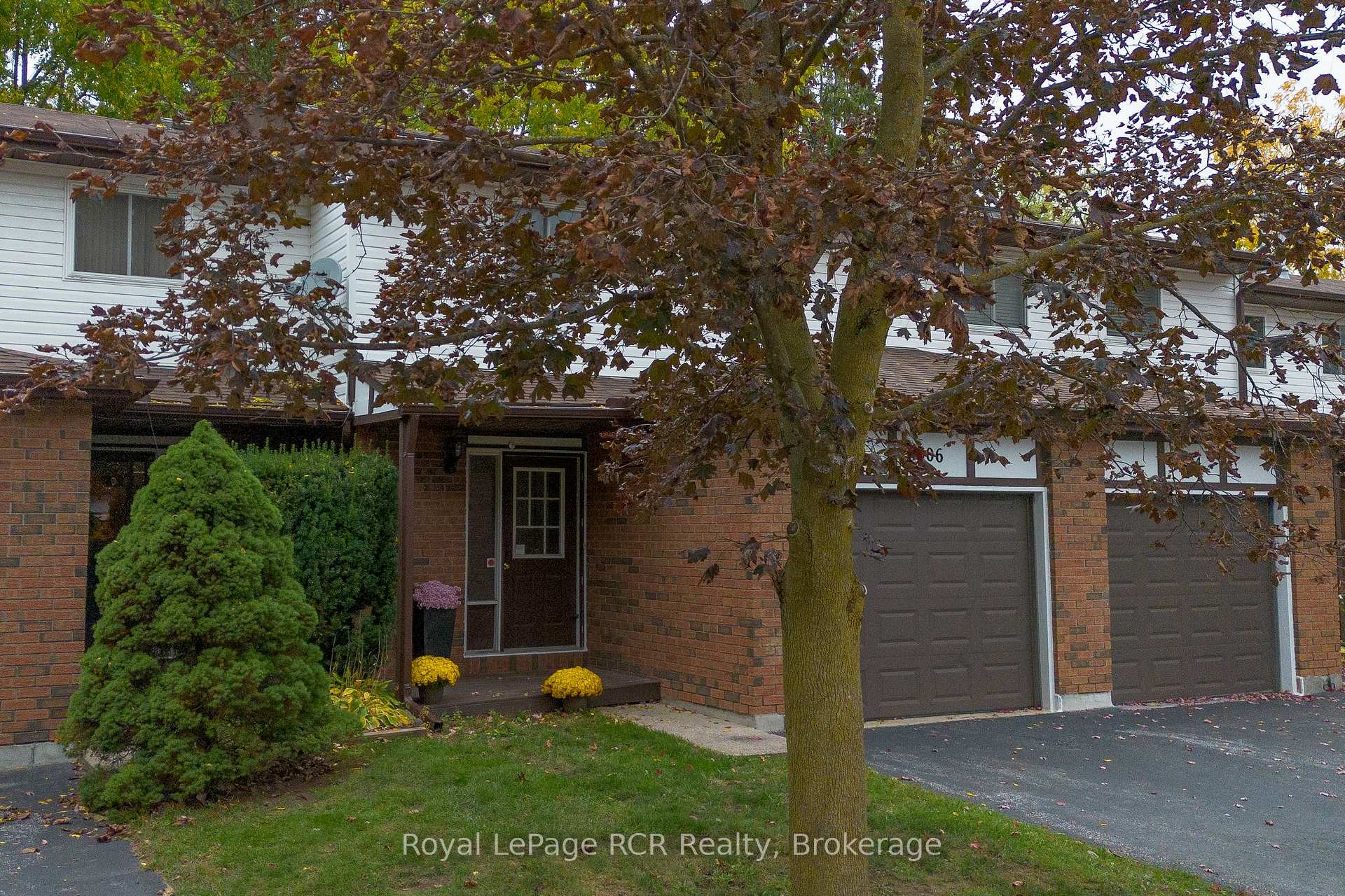 Photo 11 of 306 Thomas Street, Clearview, Stayner — HOMEH