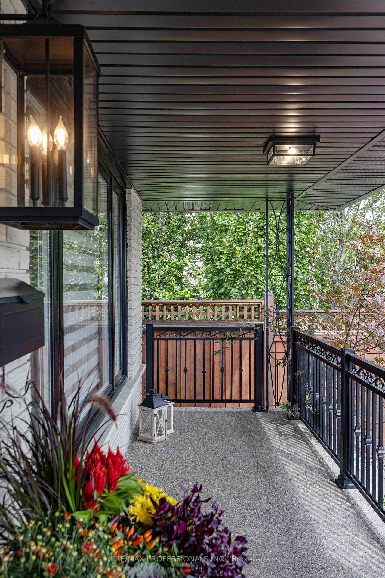 Photo 9 of 182 Gracefield Avenue, North York, Rustic — HOMEH