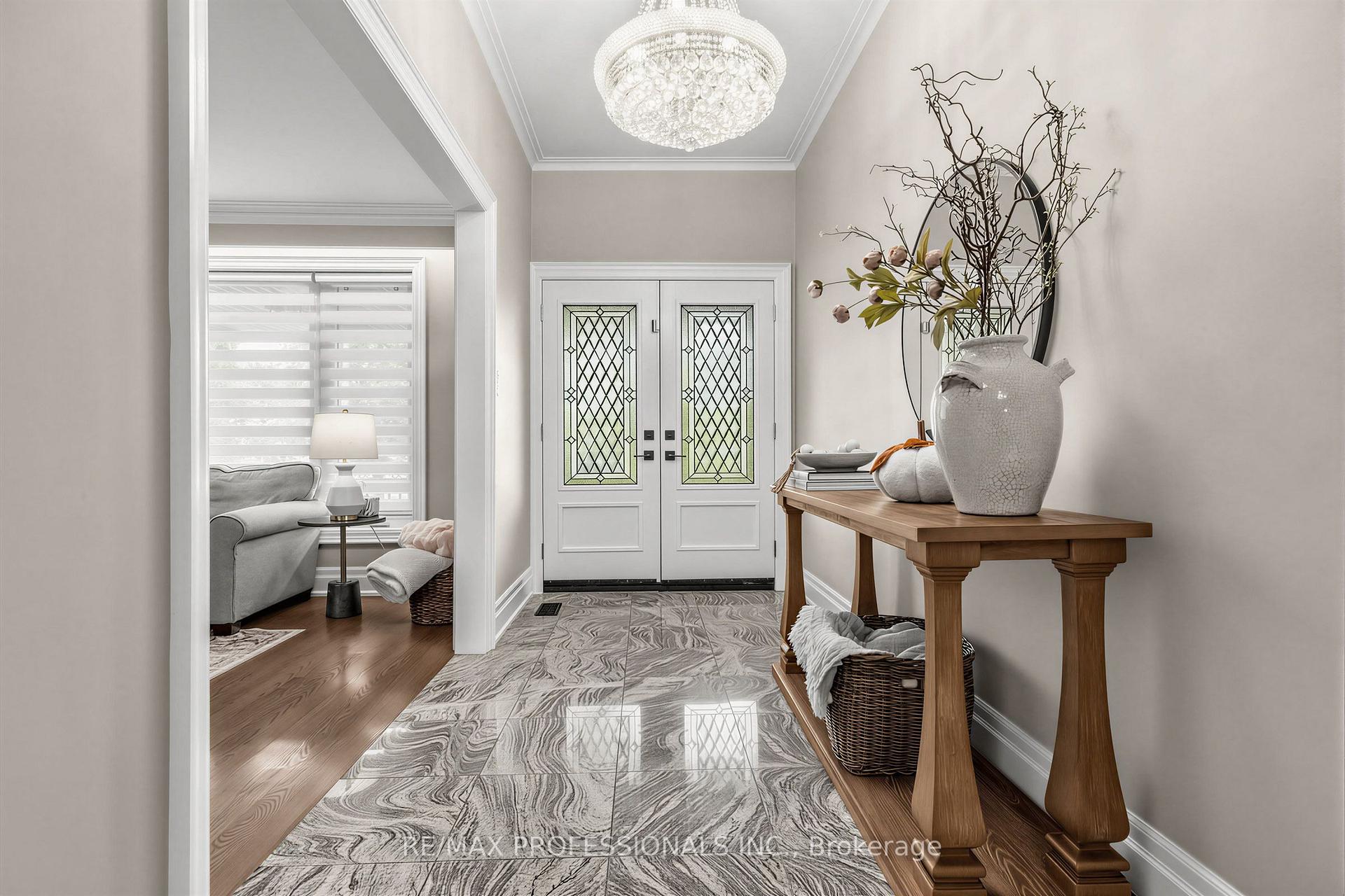 Photo 10 of 182 Gracefield Avenue, North York, Rustic — HOMEH