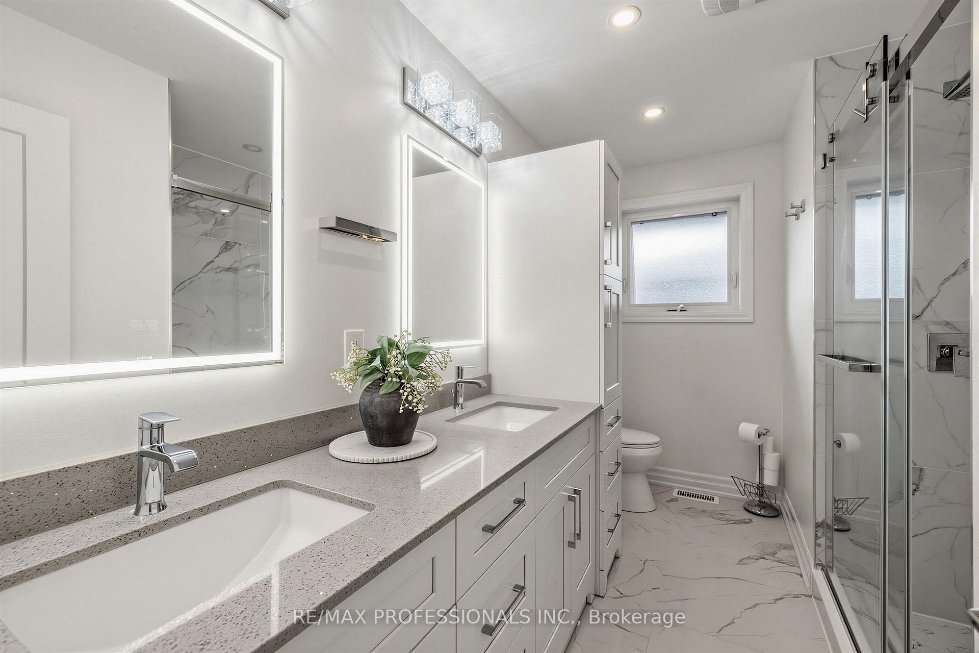 Photo 21 of 182 Gracefield Avenue, North York, Rustic — HOMEH