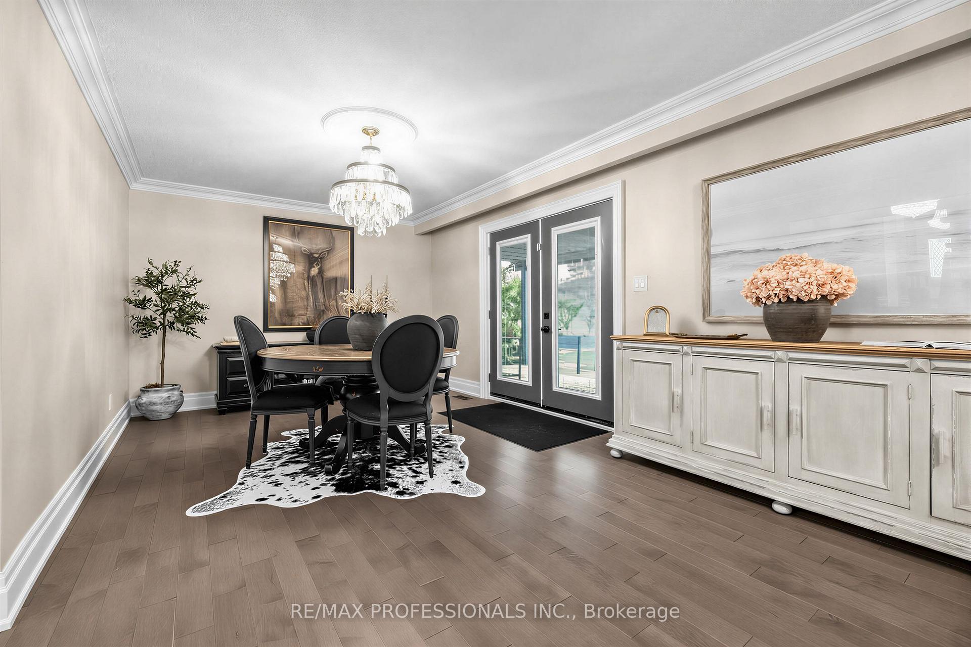 Photo 30 of 182 Gracefield Avenue, North York, Rustic — HOMEH