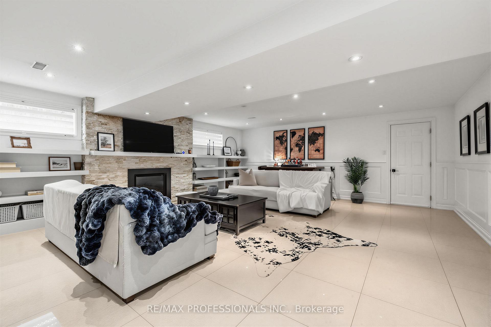 Photo 35 of 182 Gracefield Avenue, North York, Rustic — HOMEH