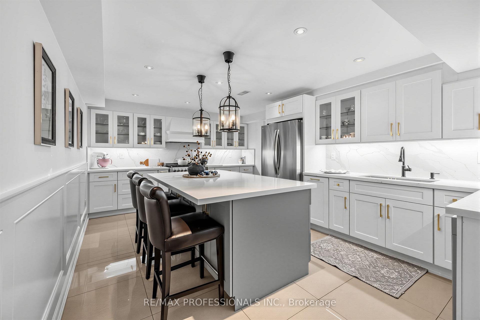 Photo 38 of 182 Gracefield Avenue, North York, Rustic — HOMEH
