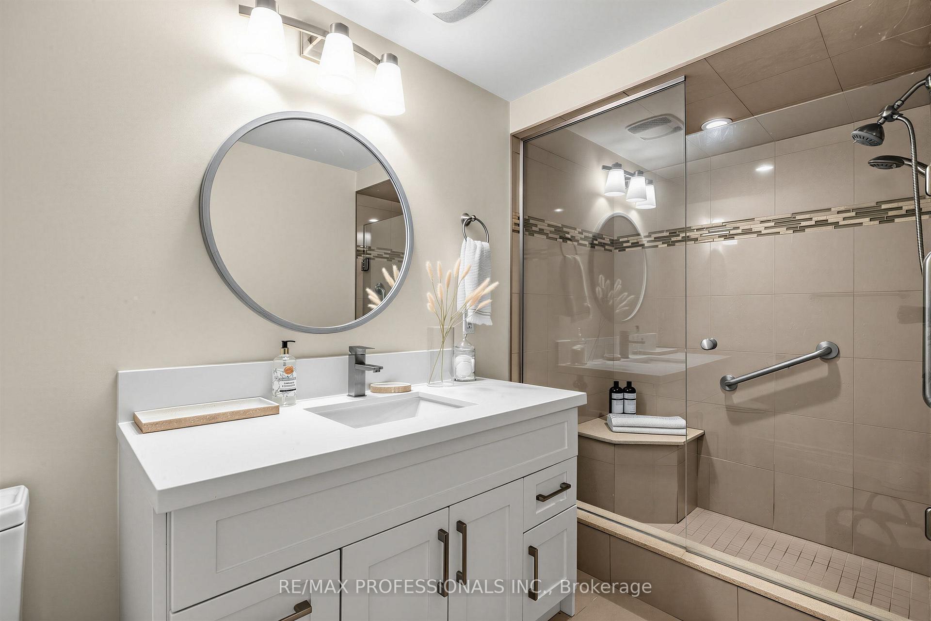 Photo 44 of 182 Gracefield Avenue, North York, Rustic — HOMEH
