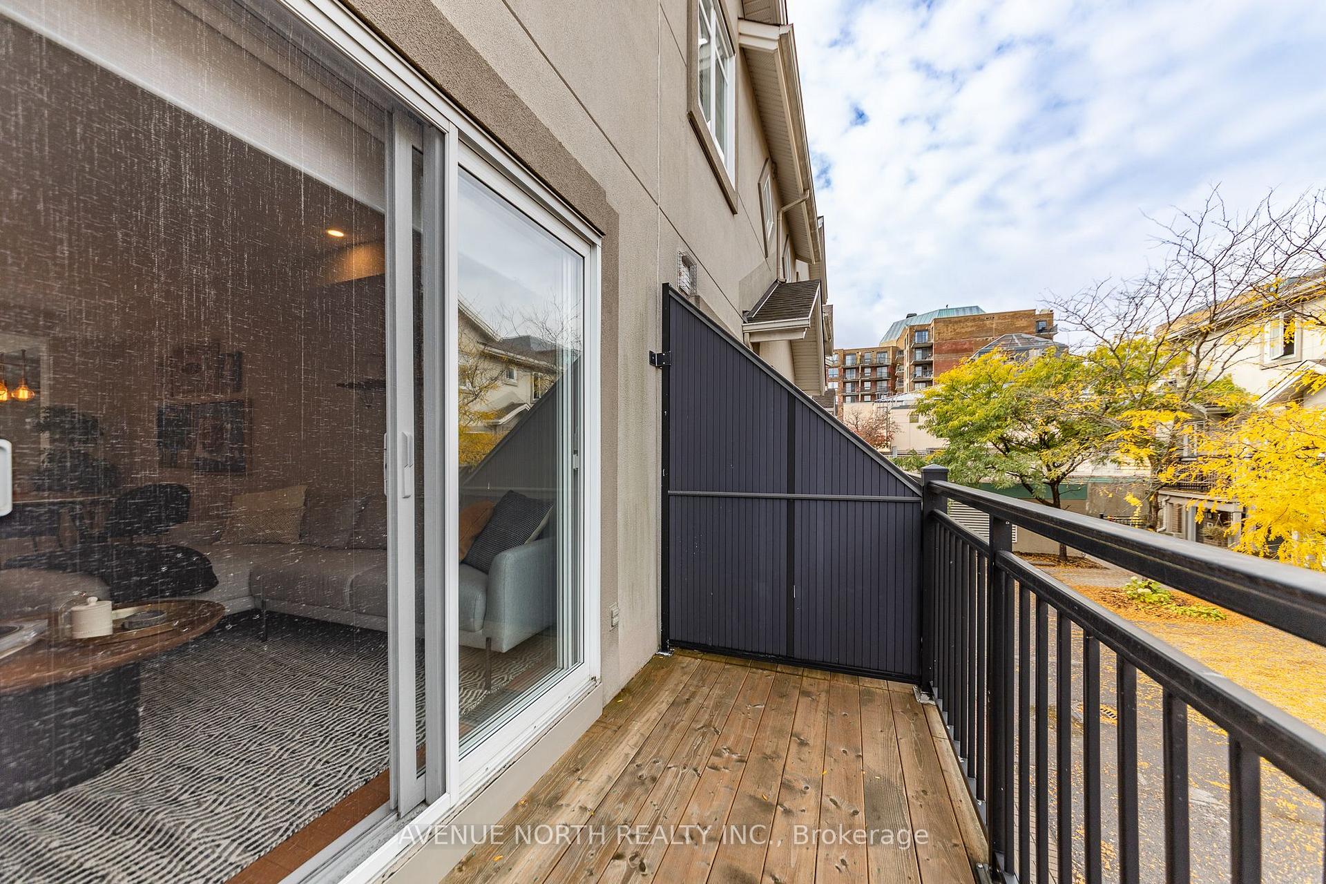 Photo 25 of 6 Panorama Private, Ottawa, Ottawa West — HOMEH