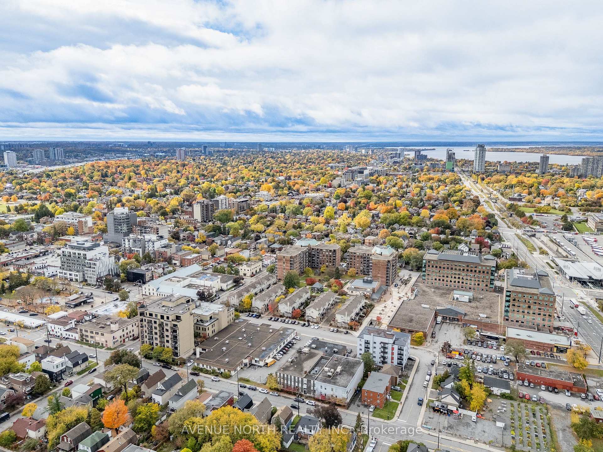 Photo 41 of 6 Panorama Private, Ottawa, Ottawa West — HOMEH