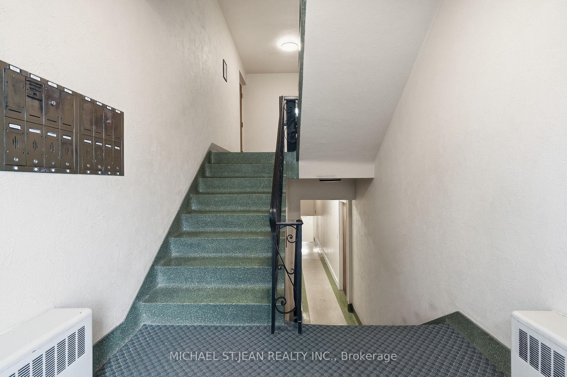 Photo 13 of Unit 2, 802 King Street W, Hamilton, Westdale — HOMEH