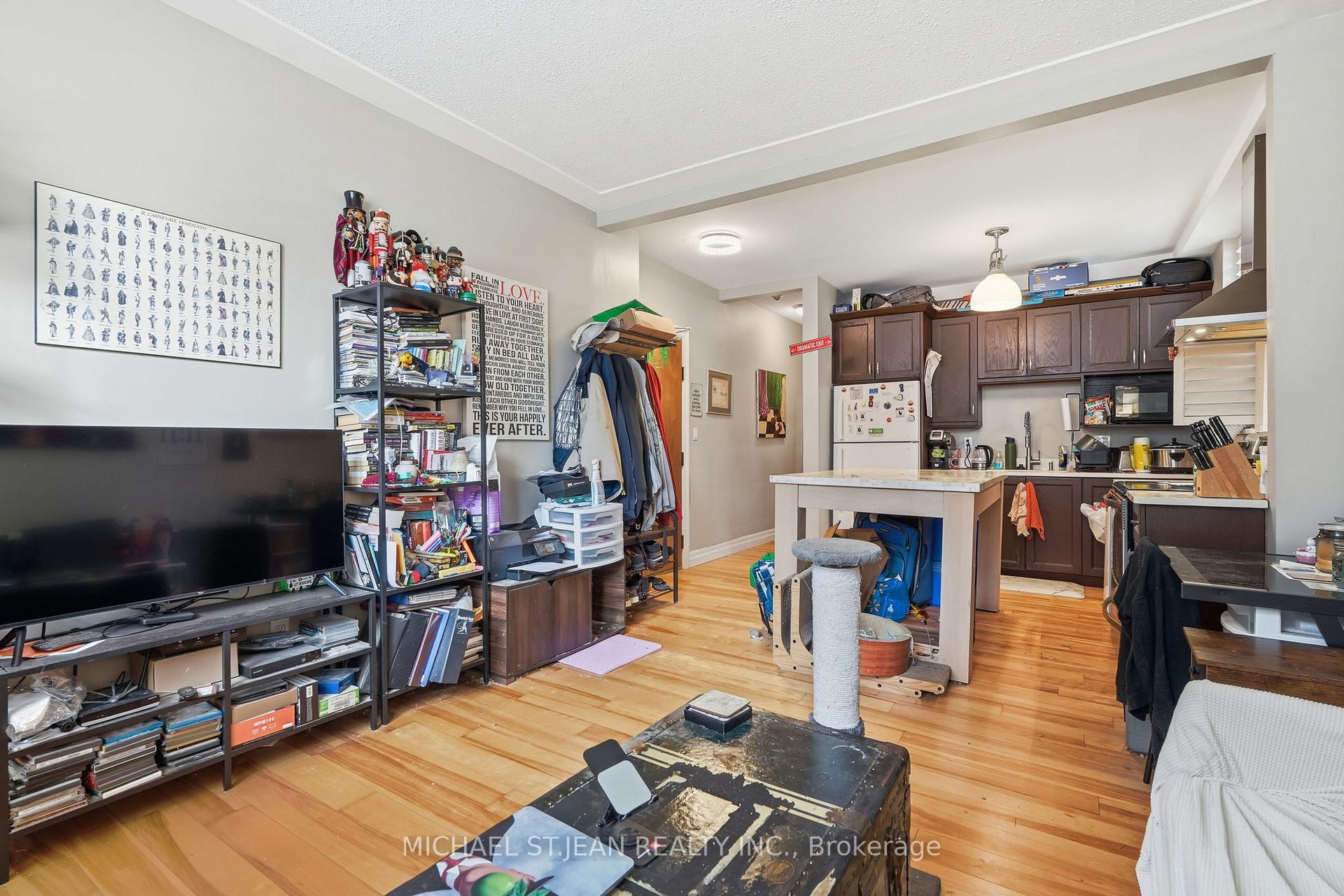 Photo 25 of Unit 2, 802 King Street W, Hamilton, Westdale — HOMEH