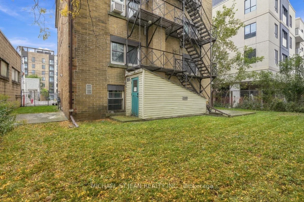 Photo 48 of Unit 2, 802 King Street W, Hamilton, Westdale — HOMEH