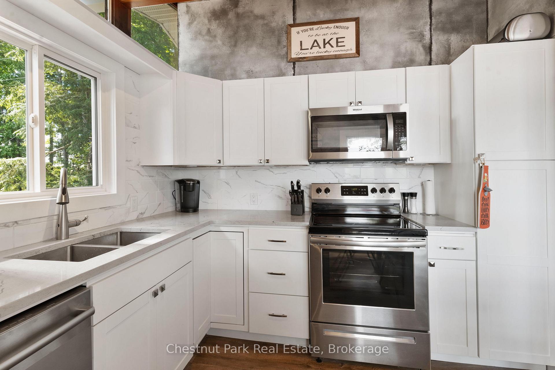 Photo 10 of 76 Birch Island, Bracebridge, Monck (Bracebridge) — HOMEH