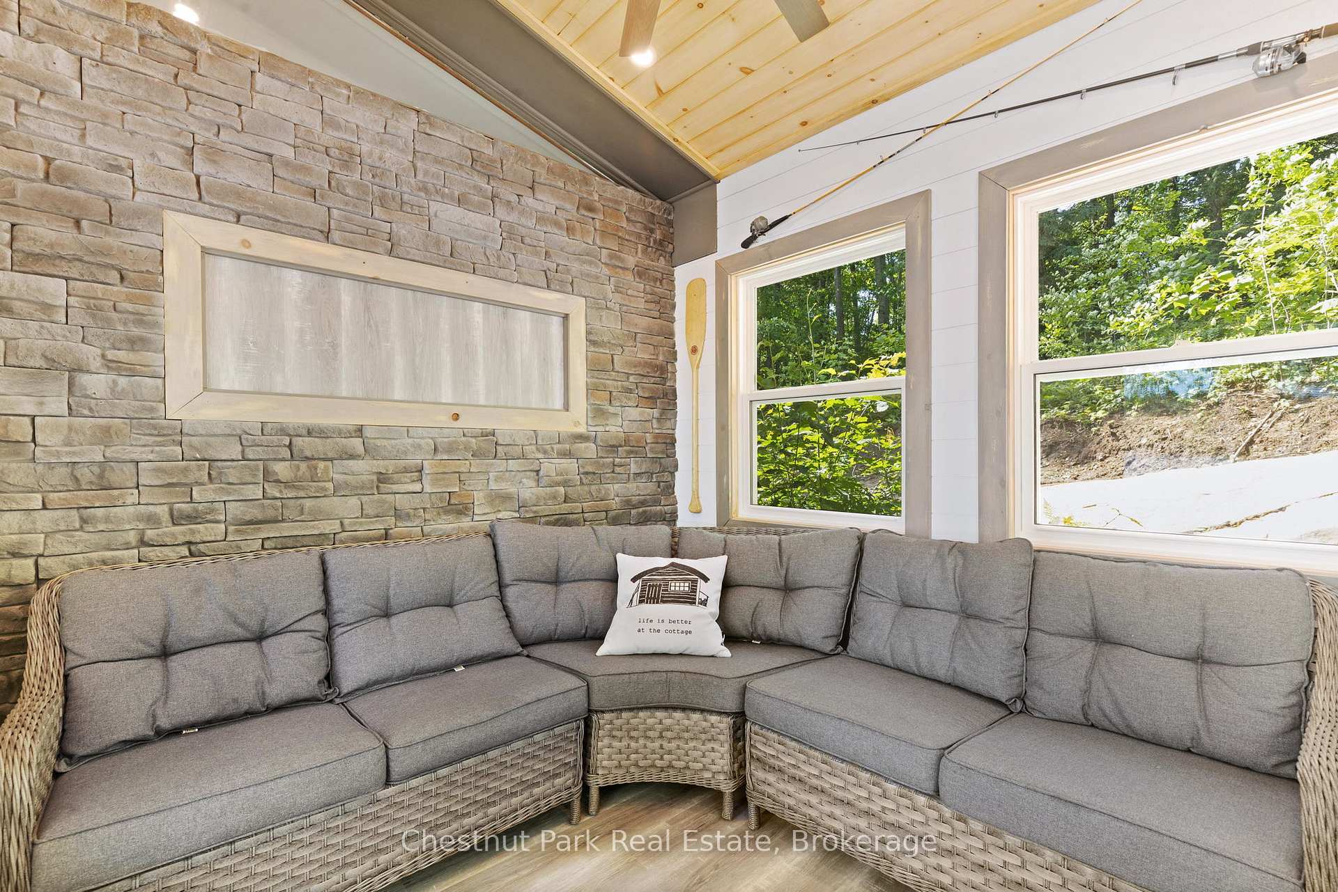 Photo 20 of 76 Birch Island, Bracebridge, Monck (Bracebridge) — HOMEH